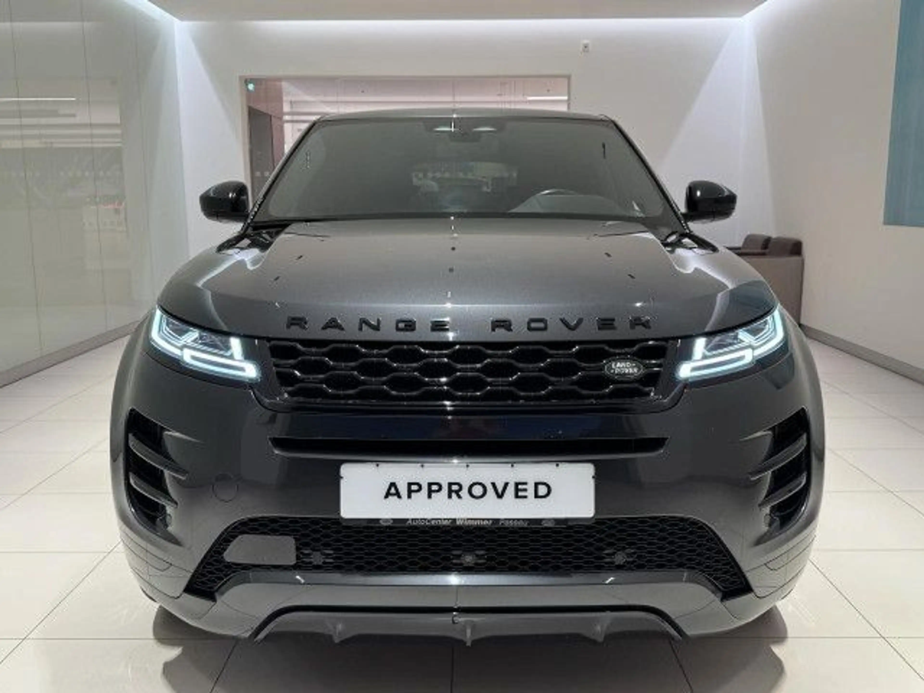 Land Rover Range Rover Evoque P300e Autobio BlackPack AHK 20" — photo 8