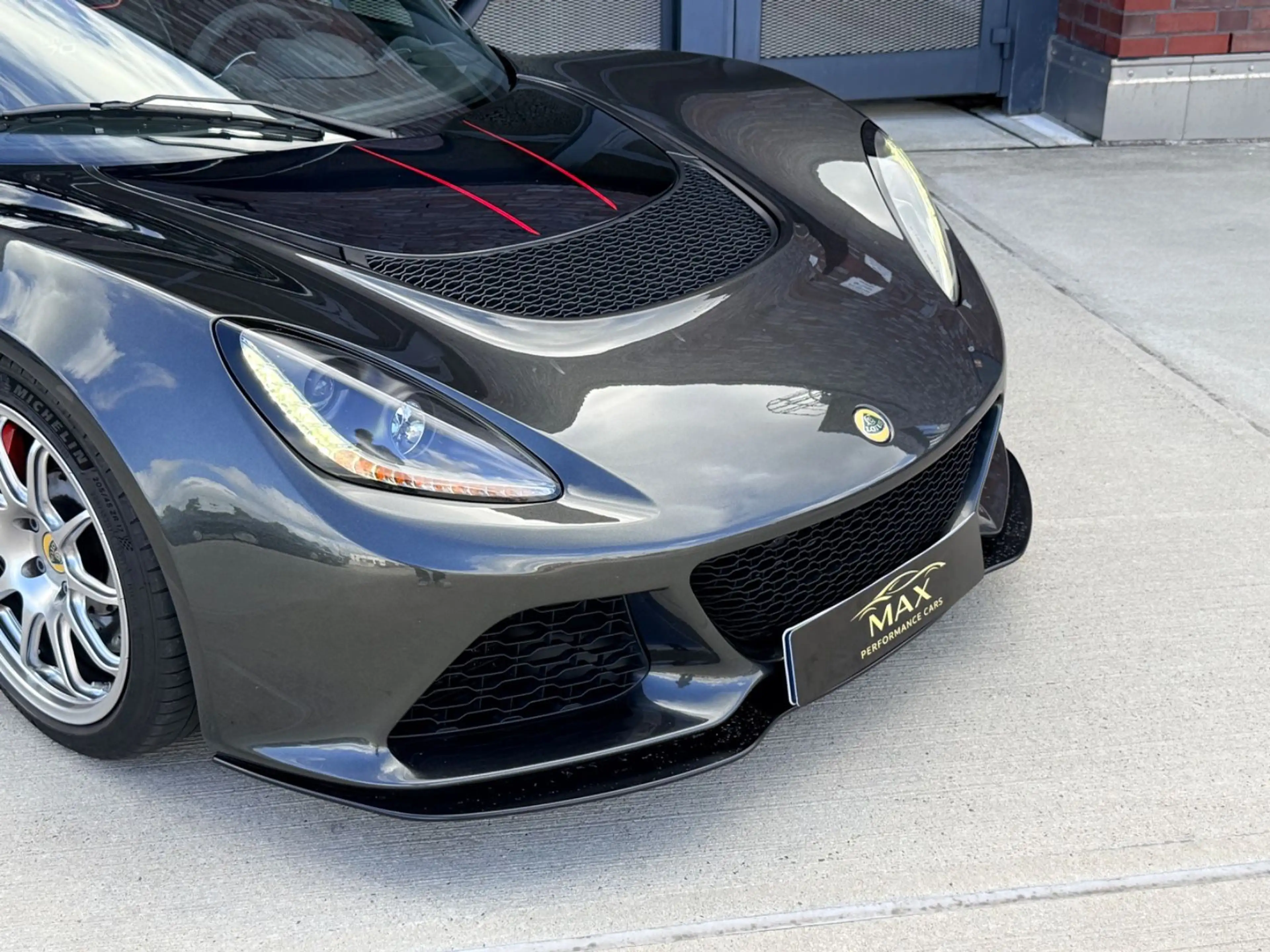 Lotus Exige SPORT 350 70 Jahre Edition Carbon 1/25 — photo 7