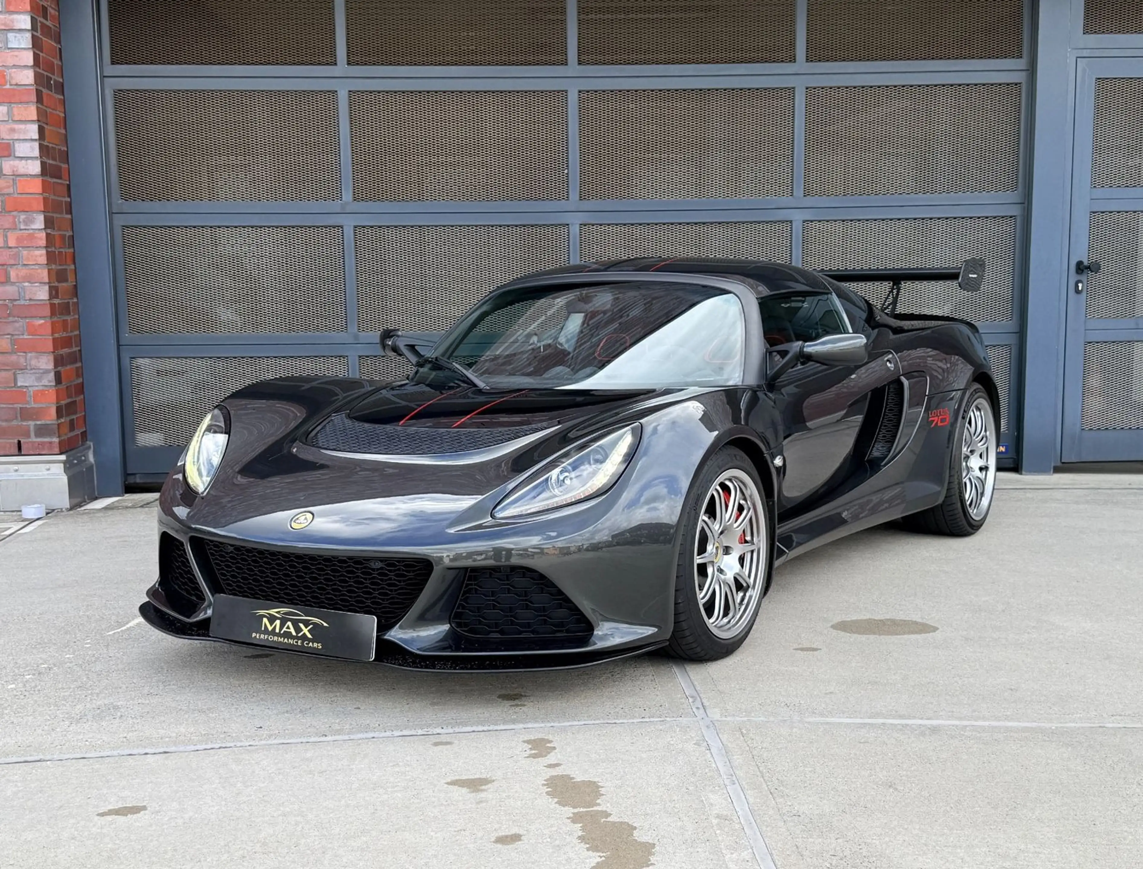 Lotus Exige SPORT 350 70 Jahre Edition Carbon 1/25 — photo 2