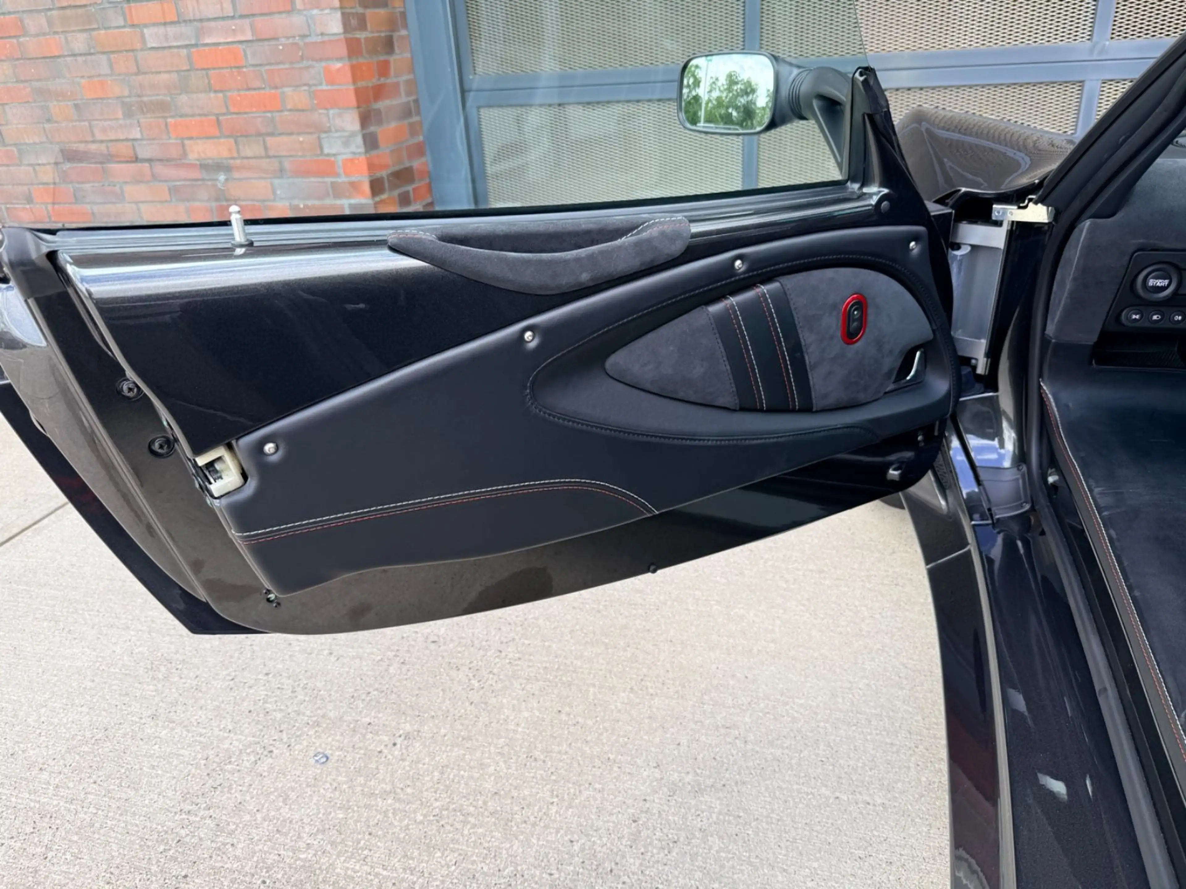 Lotus Exige SPORT 350 70 Jahre Edition Carbon 1/25 — photo 12