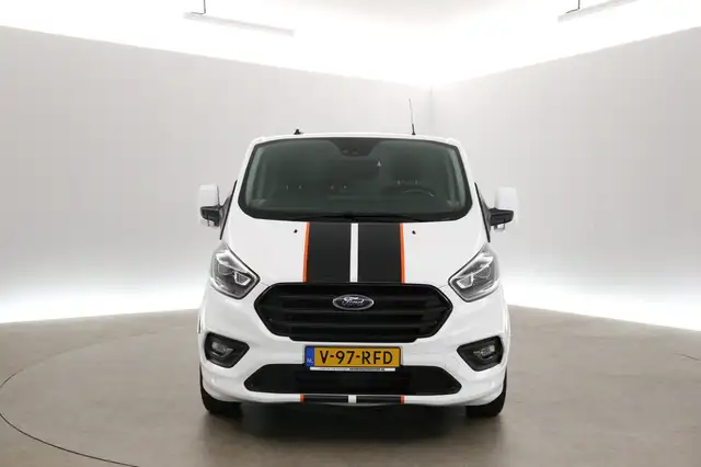 Ford Transit Custom view 8