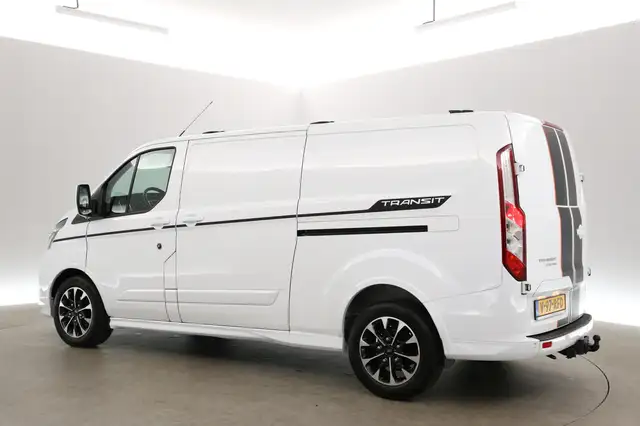 Ford Transit Custom view 4