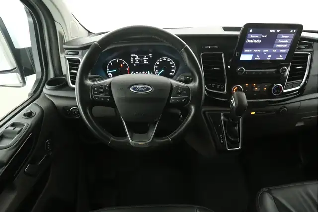 Ford Transit Custom view 2