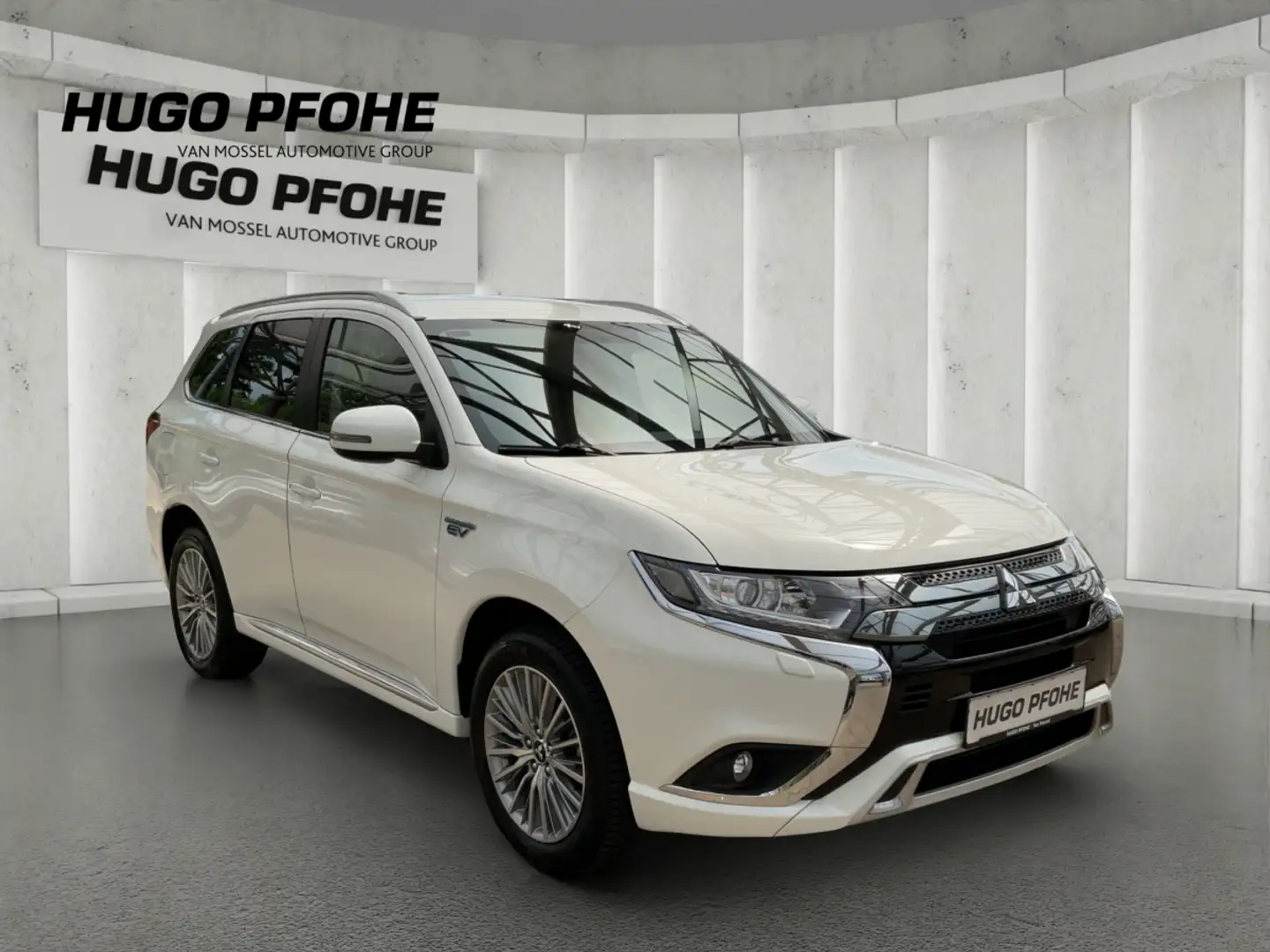 Mitsubishi Outlander 2.4 PHEV 4WD Beyaz - 2
