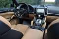 Porsche Cayenne 3.0D 1HAND *PANO*18-WAY SEATS*21INCH*TOWBAR Zwart - thumbnail 16