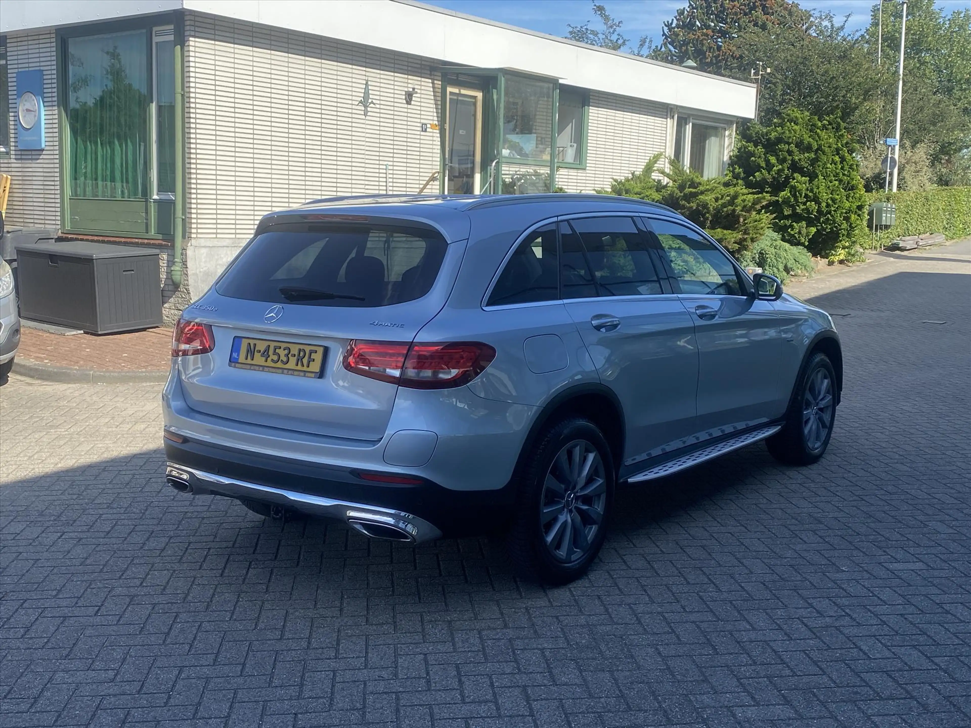 Mercedes-Benz GLC 350 e Plug-in Hybrid 320pk 4MATIC 7G-TRONIC PLUS — photo 7