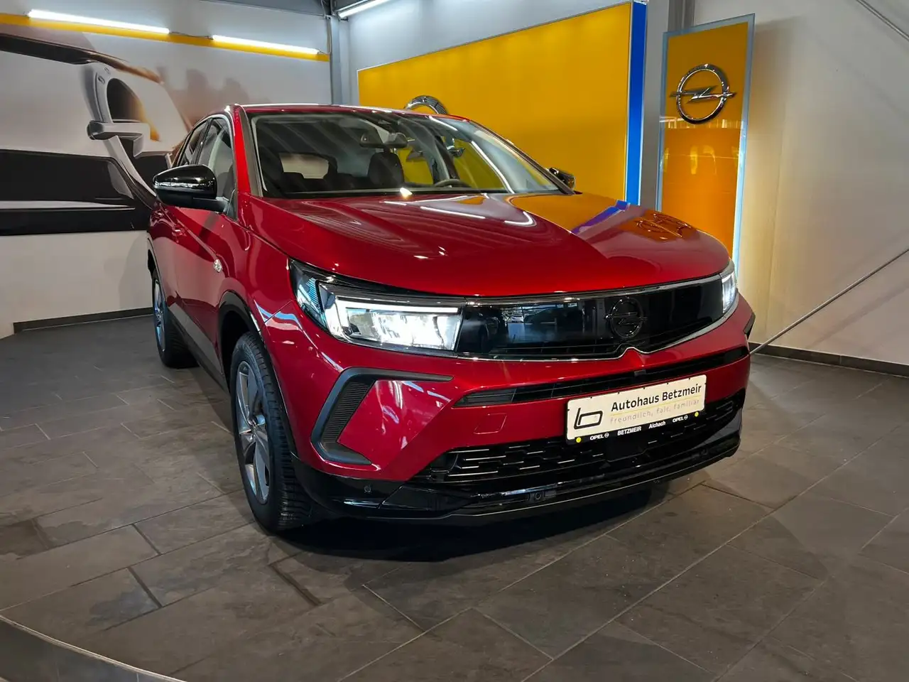 Opel Grandland X Grandland GS - S/LHZ | RFK | LED — photo 1 of 19