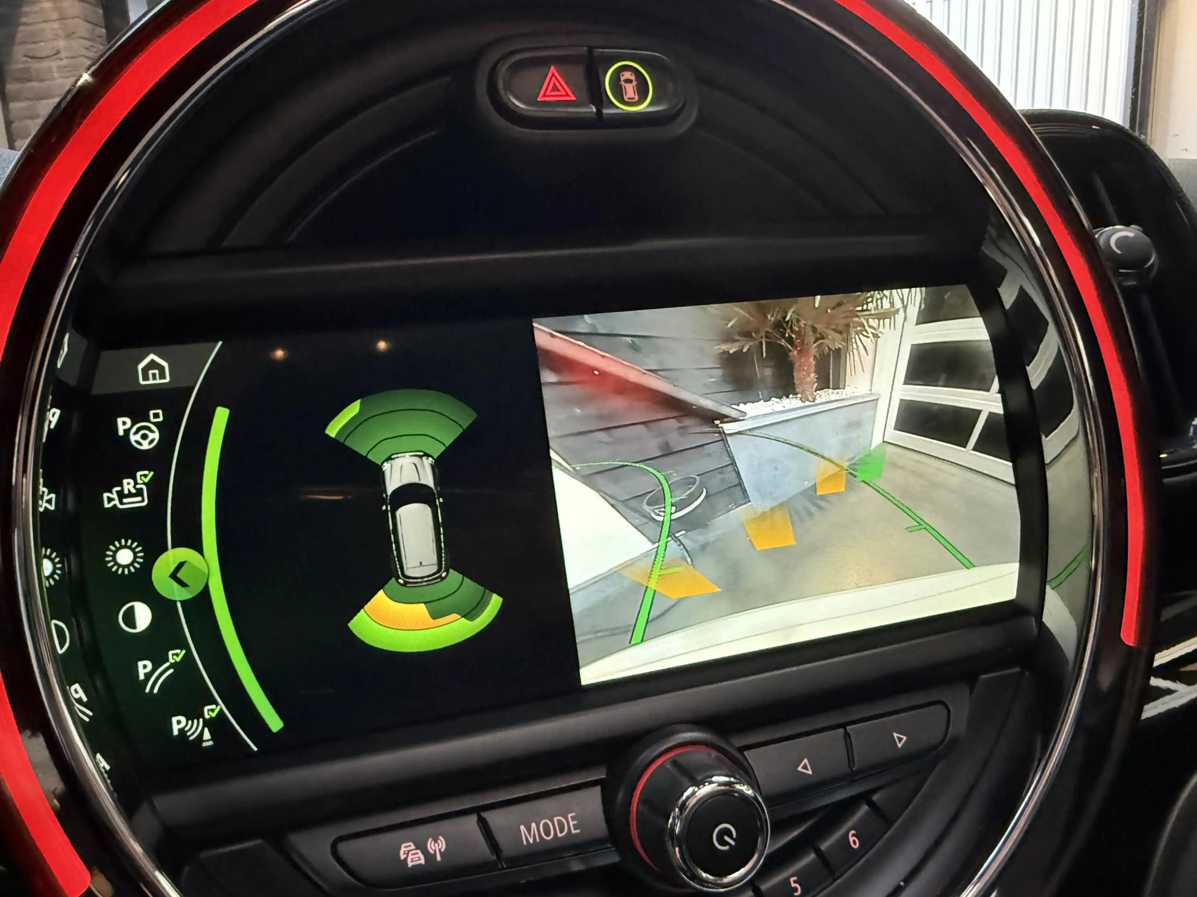 MINI John Cooper Works Countryman Mini 2.0 ALL4 Chili Full Options pano — photo 19