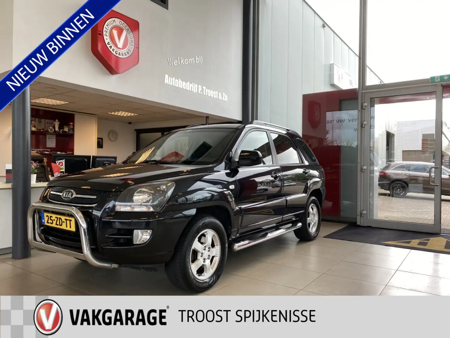 Kia Sportage 2.0 CVVT Comfort,Airco,Cruisecontrol,Elektrischpak Zwart - 1