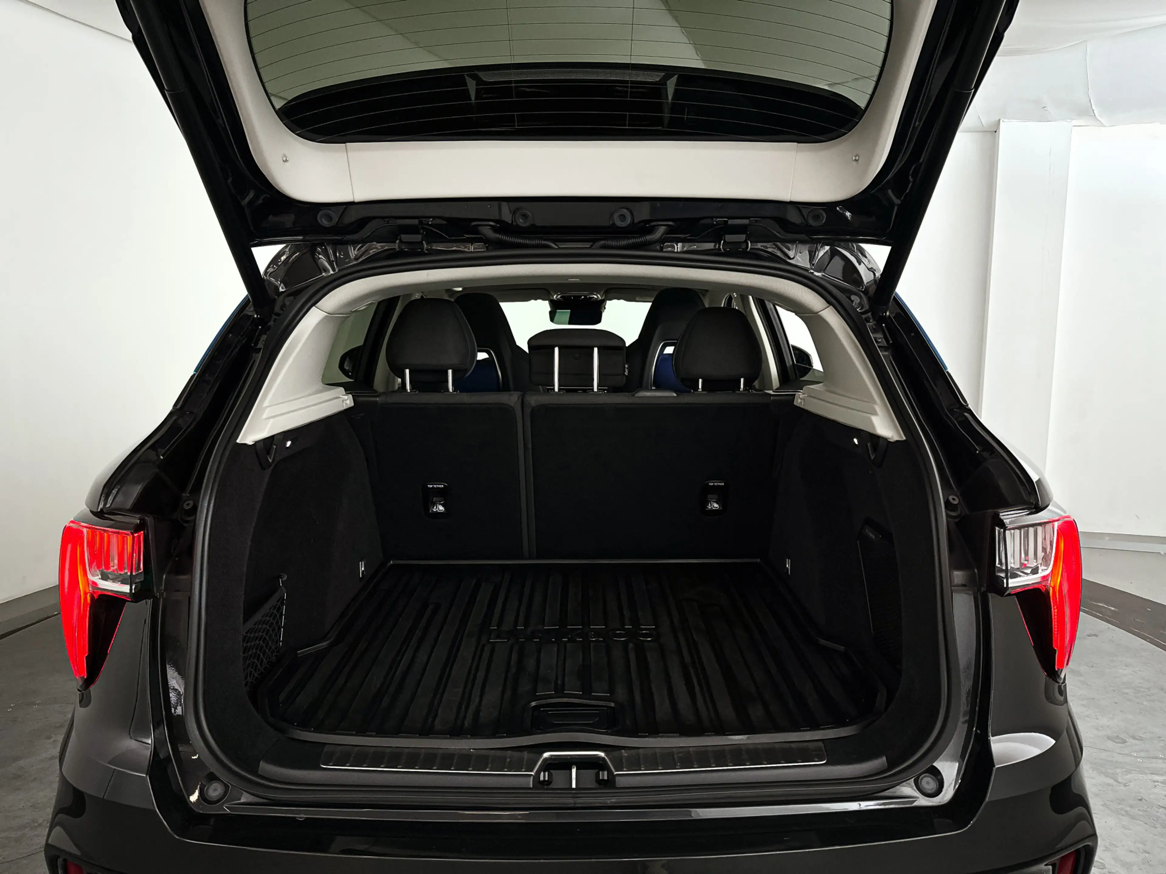 Lynk & Co 01 1.5 | Panoramadak | Parkeercamera | Stoelverwarmin — photo 14