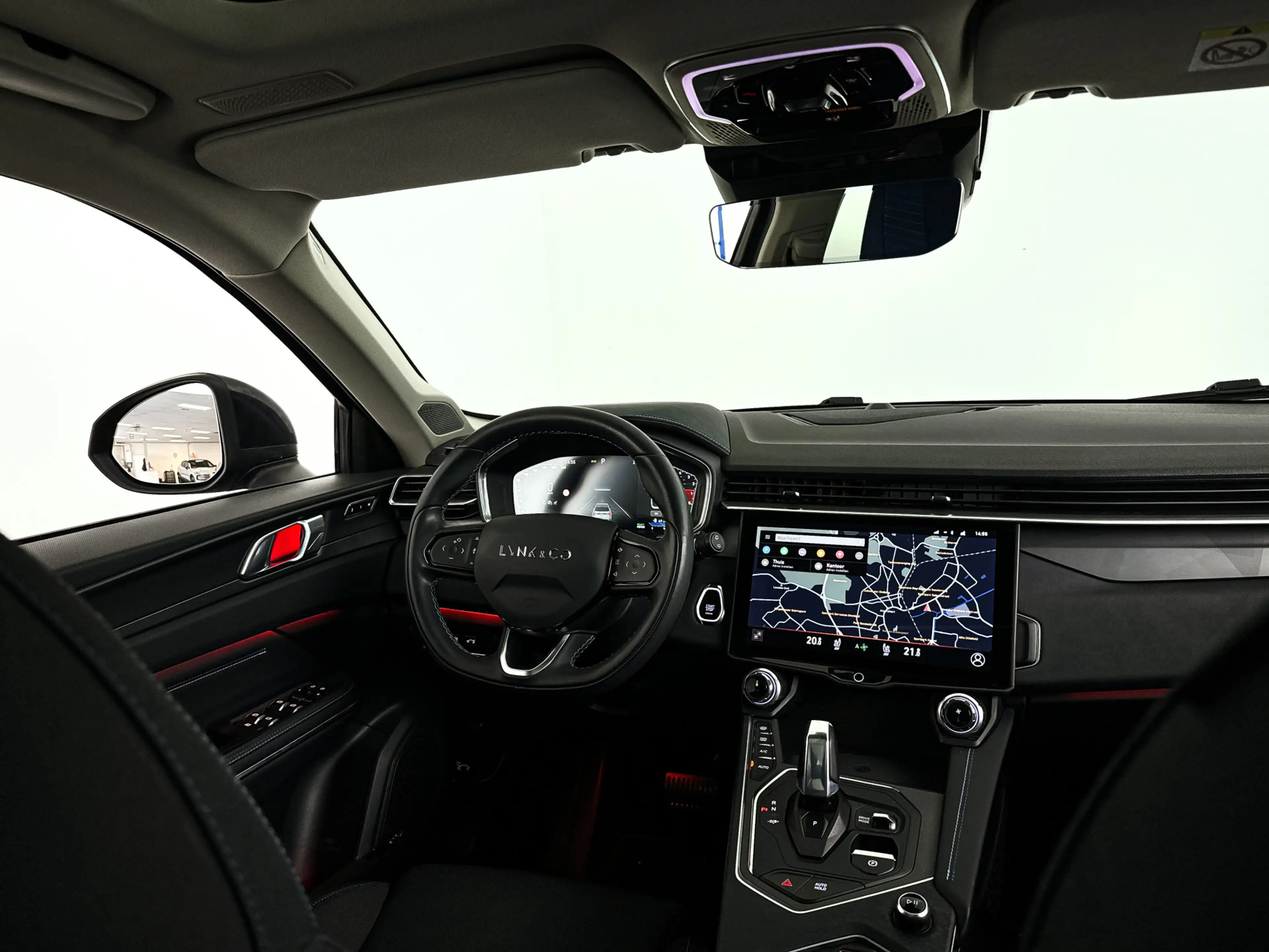Lynk & Co 01 1.5 | Panoramadak | Parkeercamera | Stoelverwarmin — photo 9