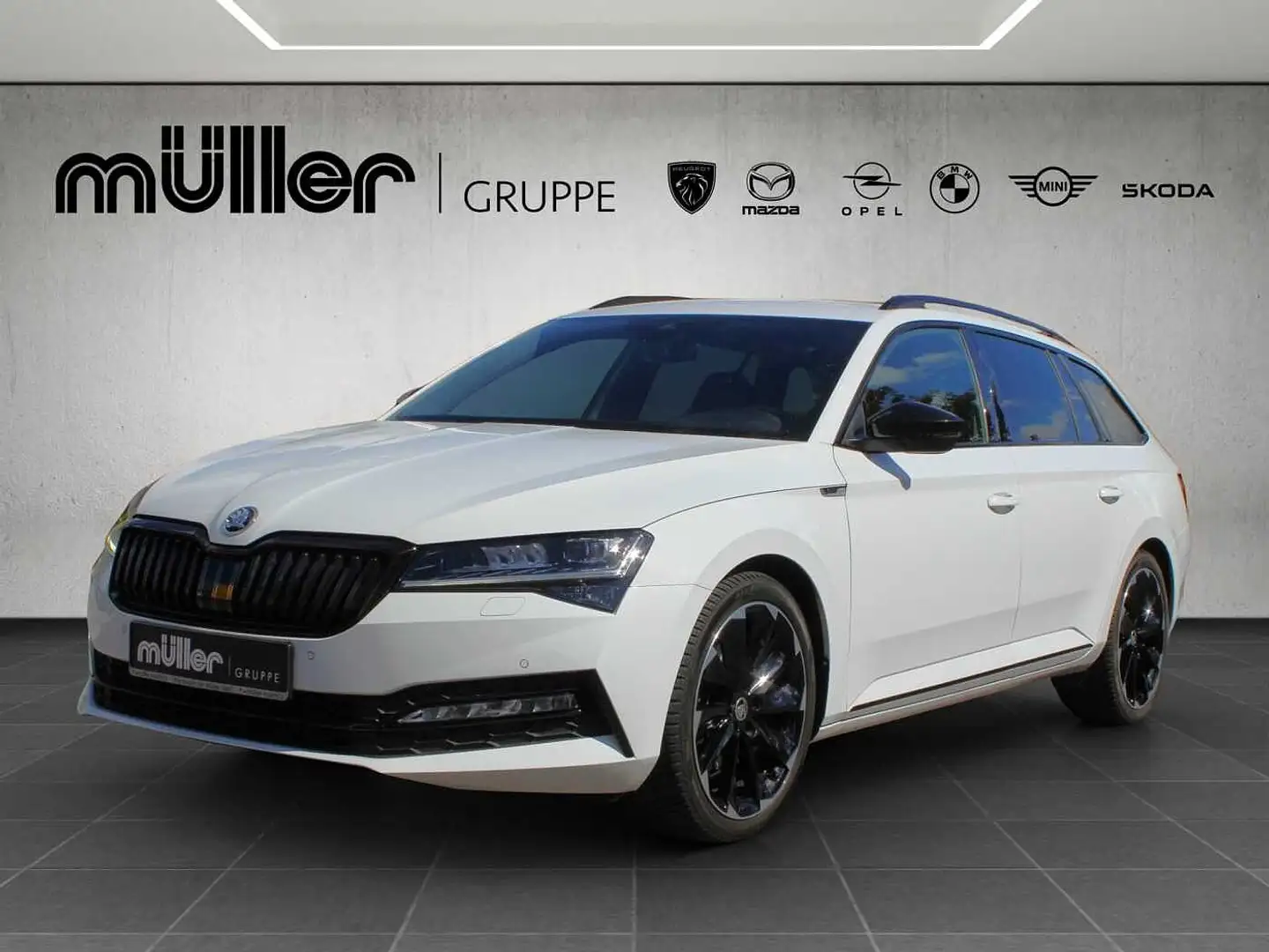 Skoda Superb Combi 2.0 TSI DSG Sportline Weiß - 1