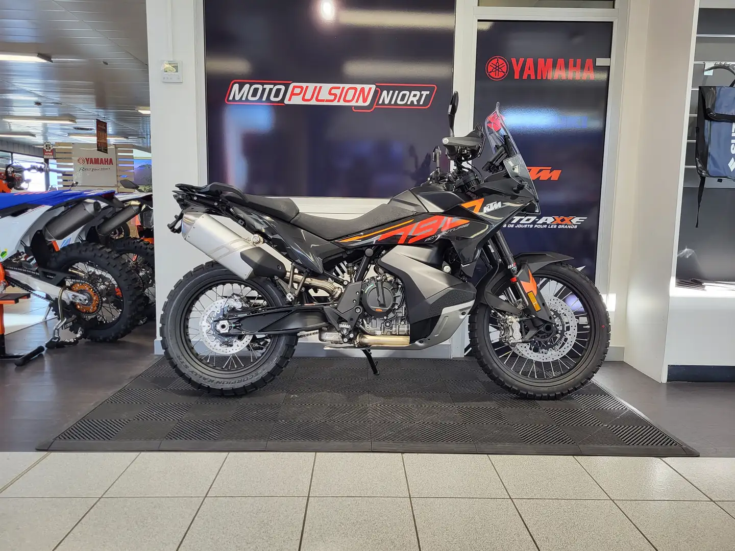 KTM 790 Adventure Schwarz - 2