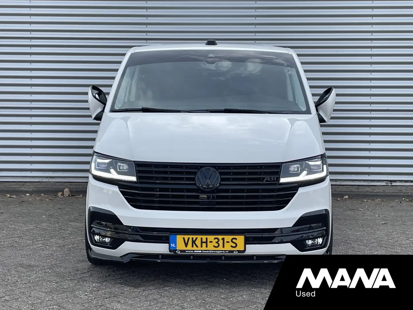 Volkswagen T6.1 Transporter 2.0TDI 204PK L2H1 Bulli GTI Automaat LED Navi Adap Blanc - 2