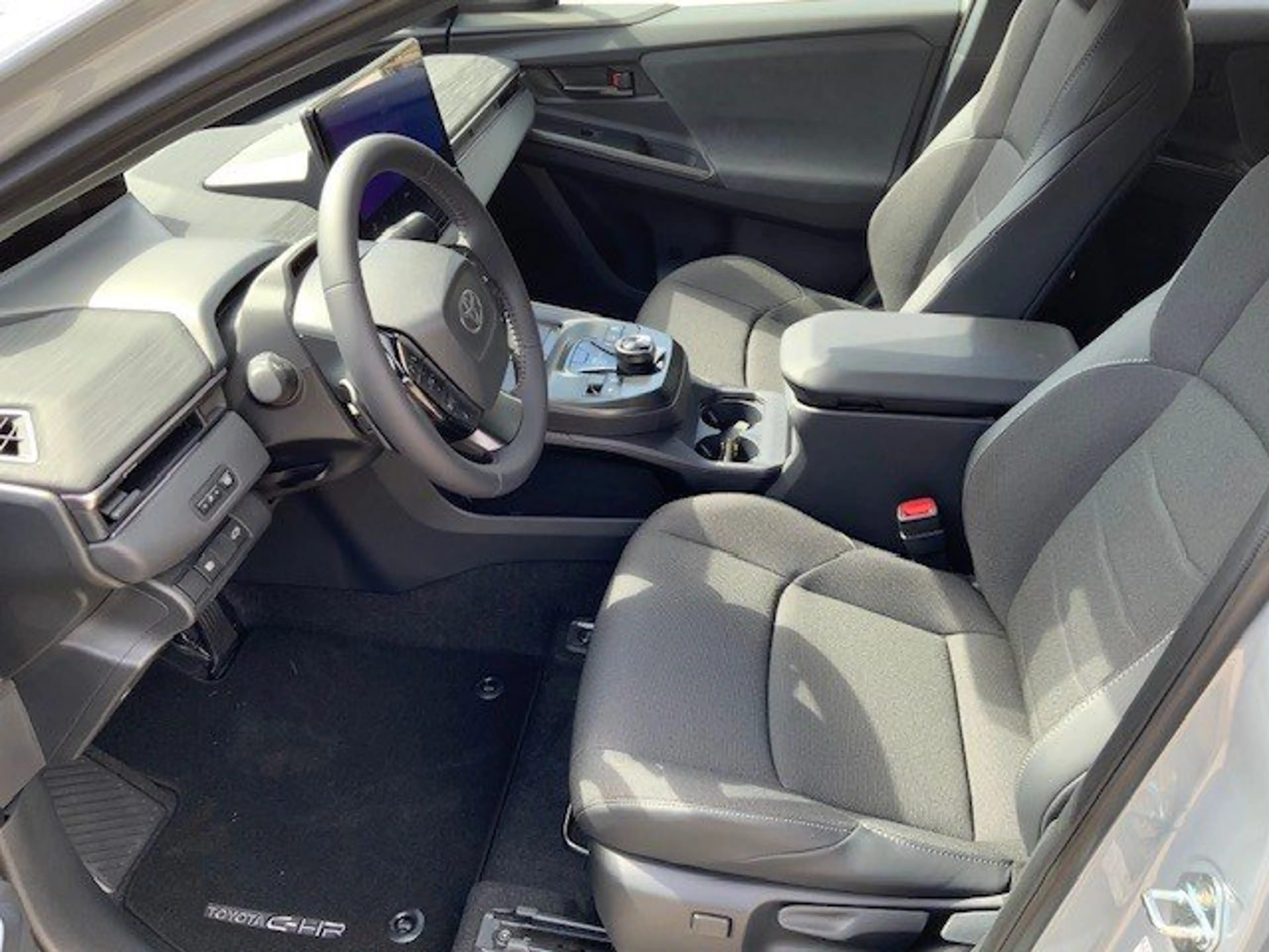 Toyota C-HR+ 165 kW Teamplayer 2WD — photo 11