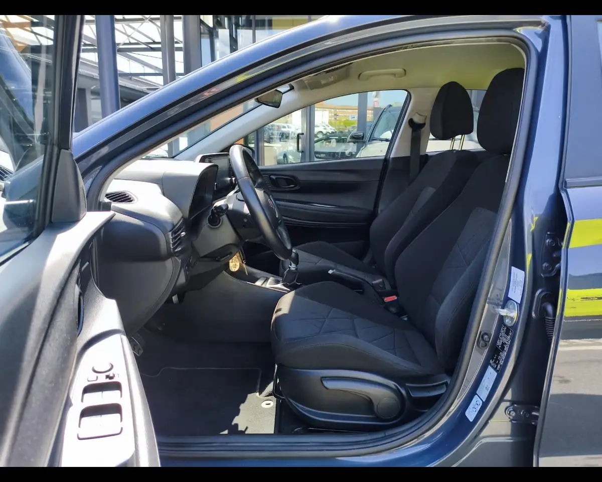 Hyundai BAYON 1.2 Gpl XLine 11