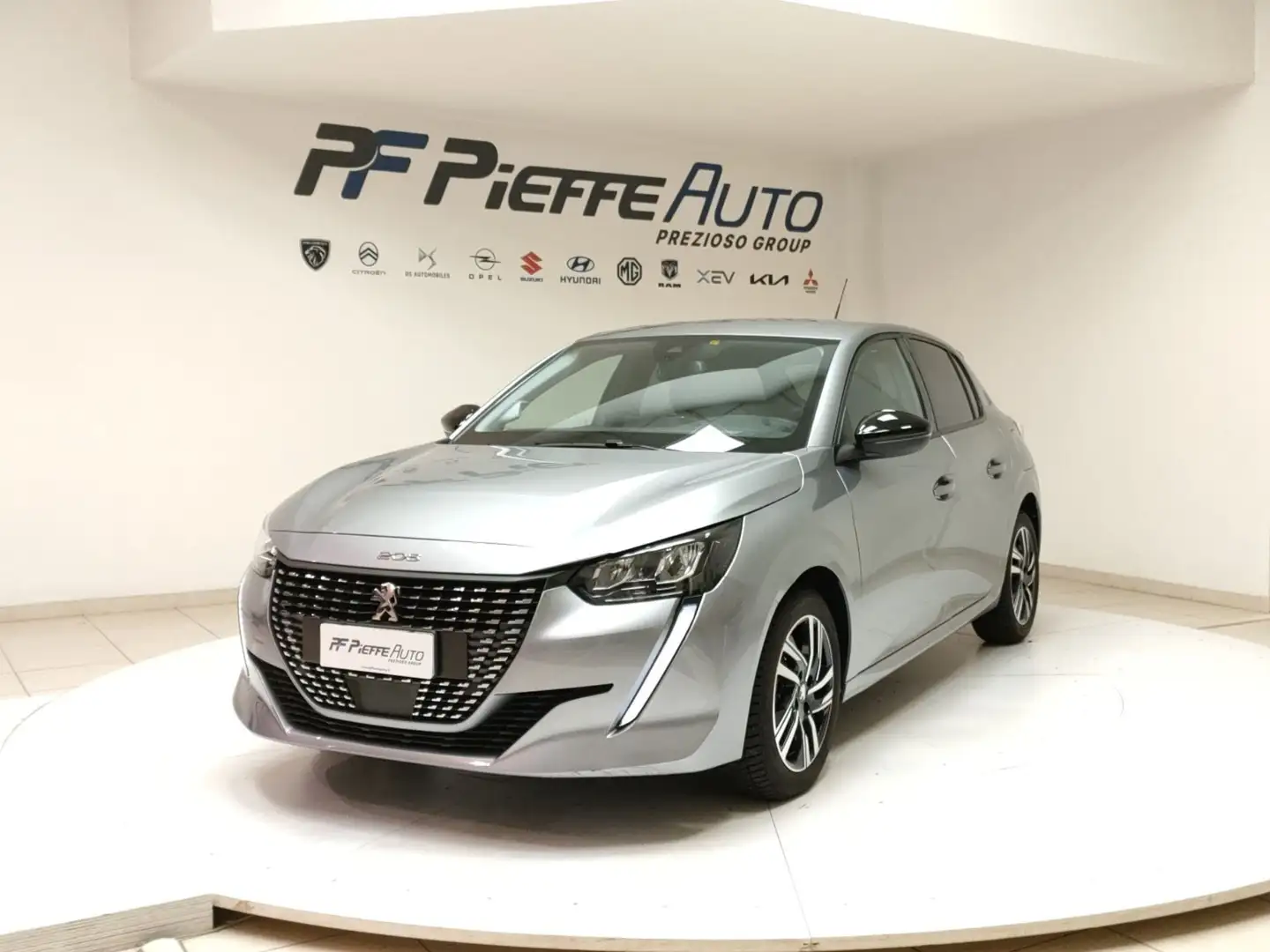 Peugeot 208 2ª serie - 208 PureTech 100 Stop&Start EAT8 5 port Grijs - 1