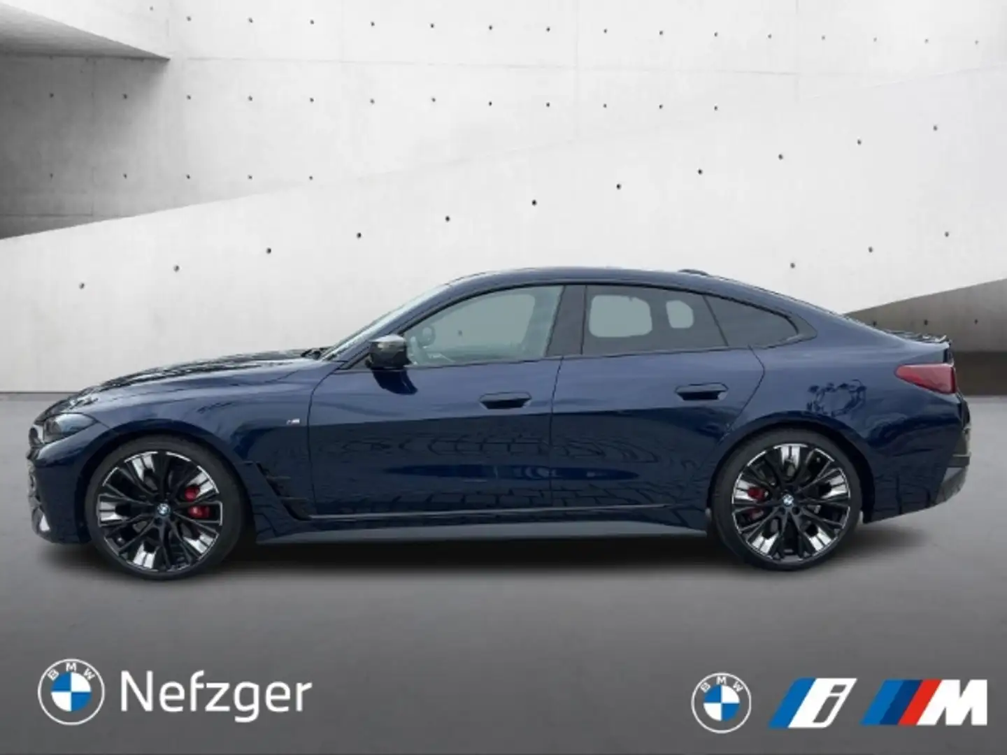BMW 440 xDrive Gran Coupe M Sport RFK Glasdach LED Blau - 2