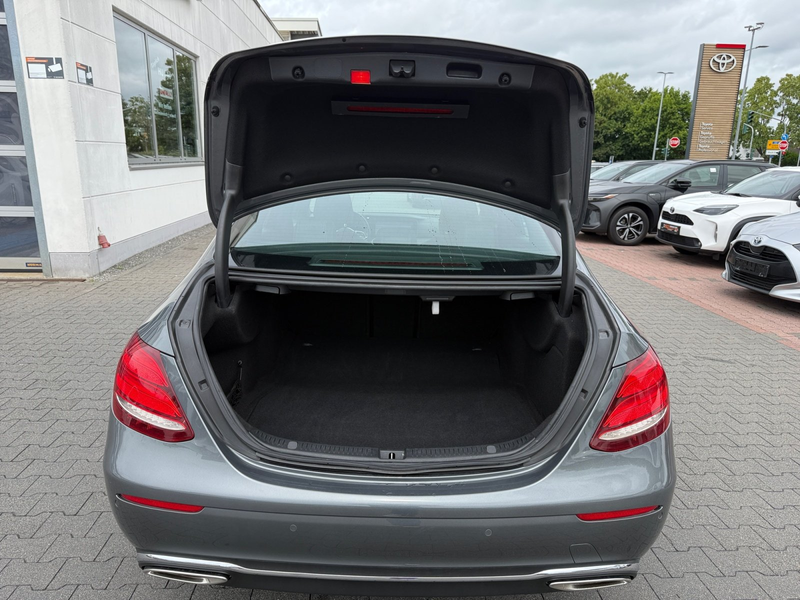 Mercedes-Benz E 450 4Matic Avantgarde 360°*Matrix LED*Pano*SHZ — photo 17