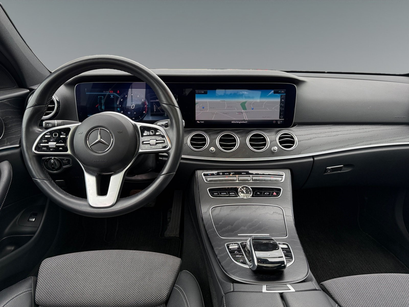 Mercedes-Benz E 450 4Matic Avantgarde 360°*Matrix LED*Pano*SHZ — photo 11