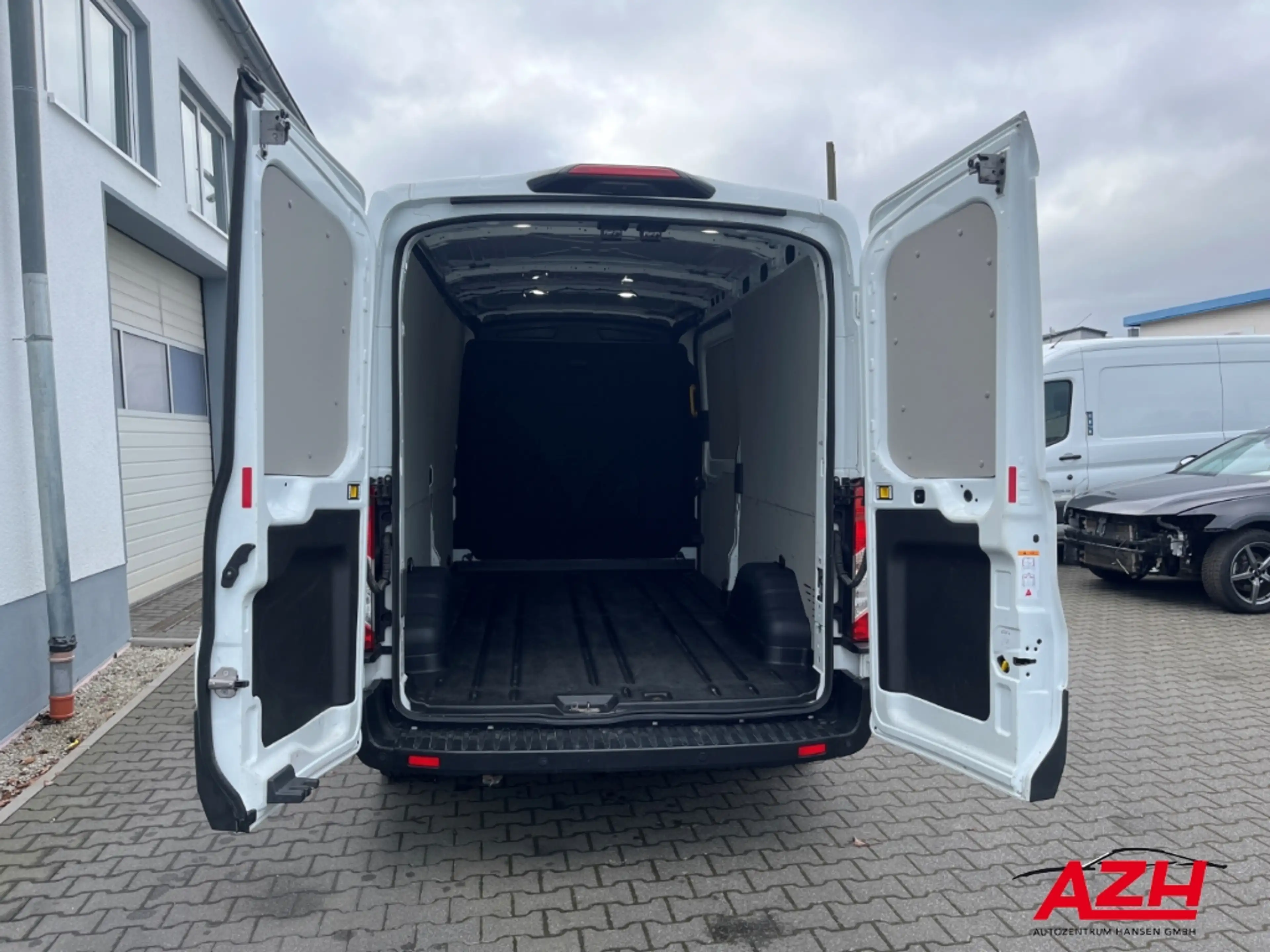Ford Transit Kasten L3H2 Trend 2.0 TDCI, EURO 6 — photo 7