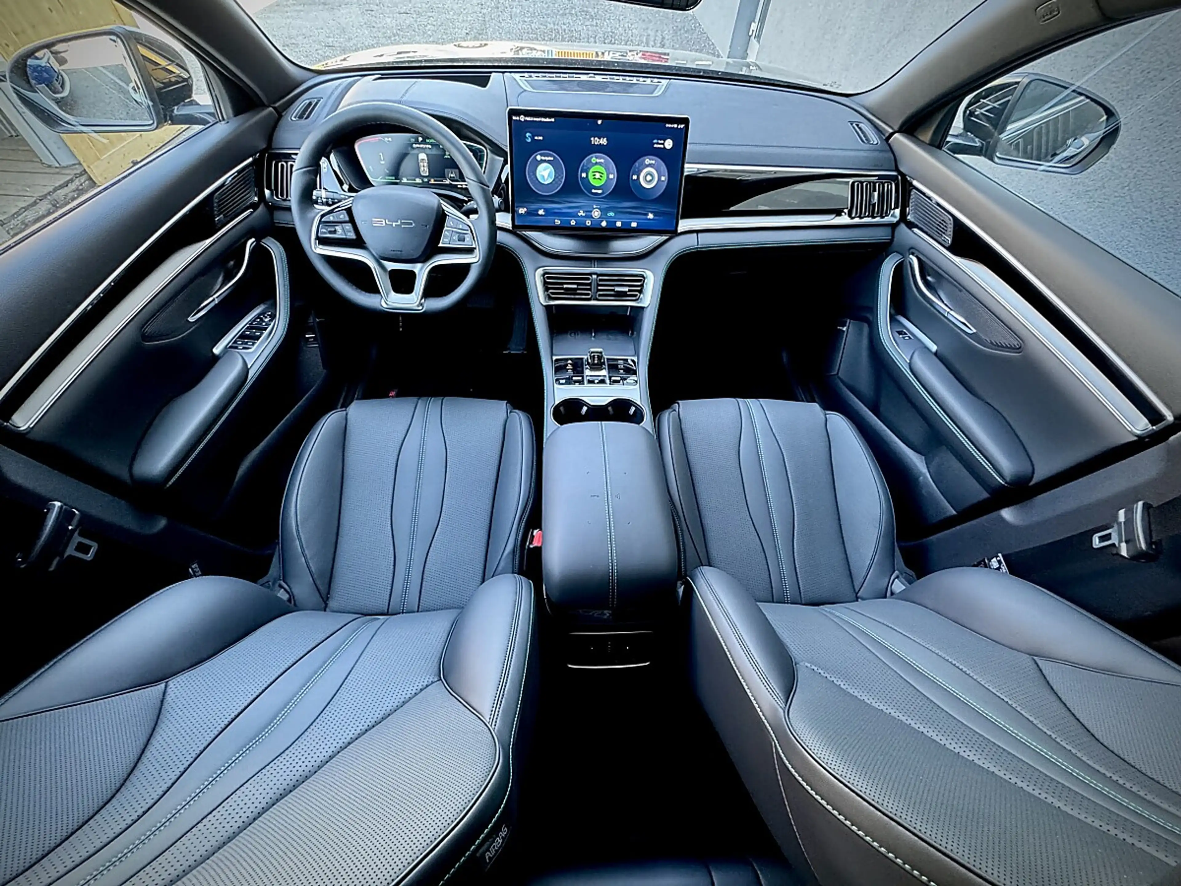 BYD Seal U DM-i PHEV 18,3kWh AWD Design LEASING AKTION — photo 9