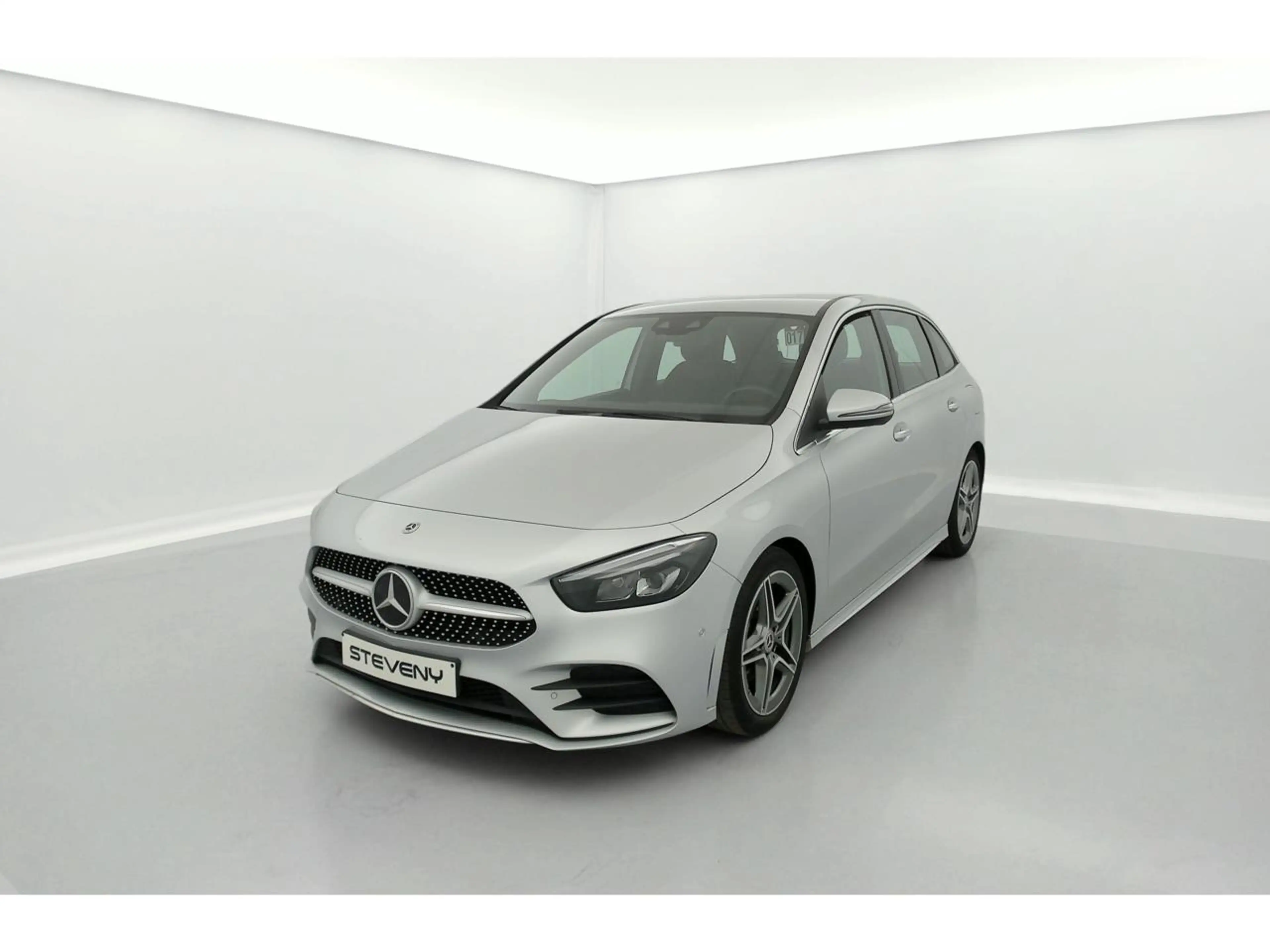 Mercedes-Benz B 160 AMG Line Business