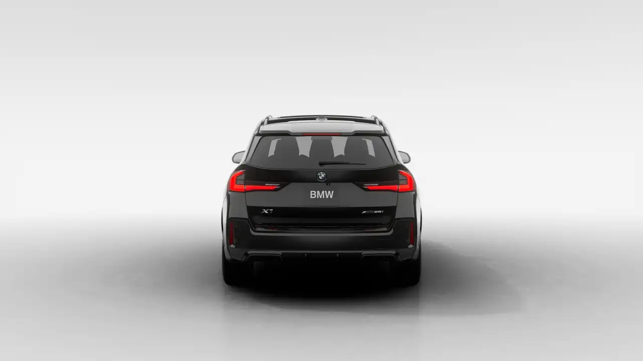BMW X1 снимка BMW X1