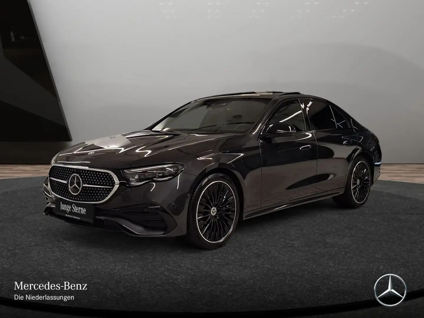 Mercedes-Benz E 300 e 4M AMG Fahrass 360° Airmat Pano Burmester Grijs - 2