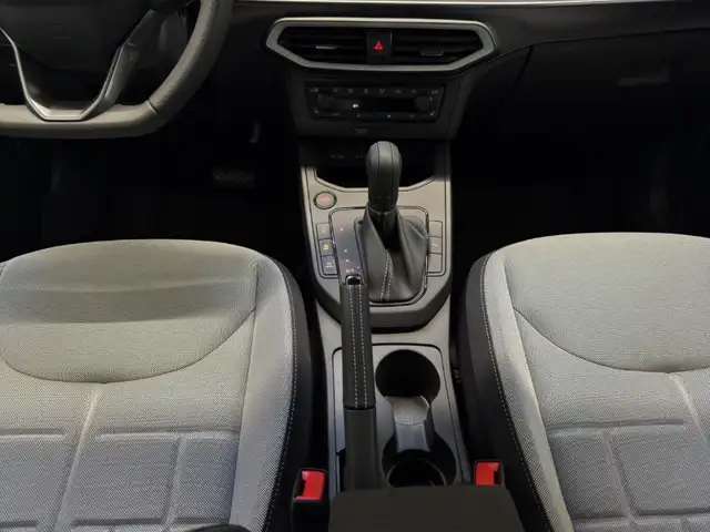 SEAT Arona view 13