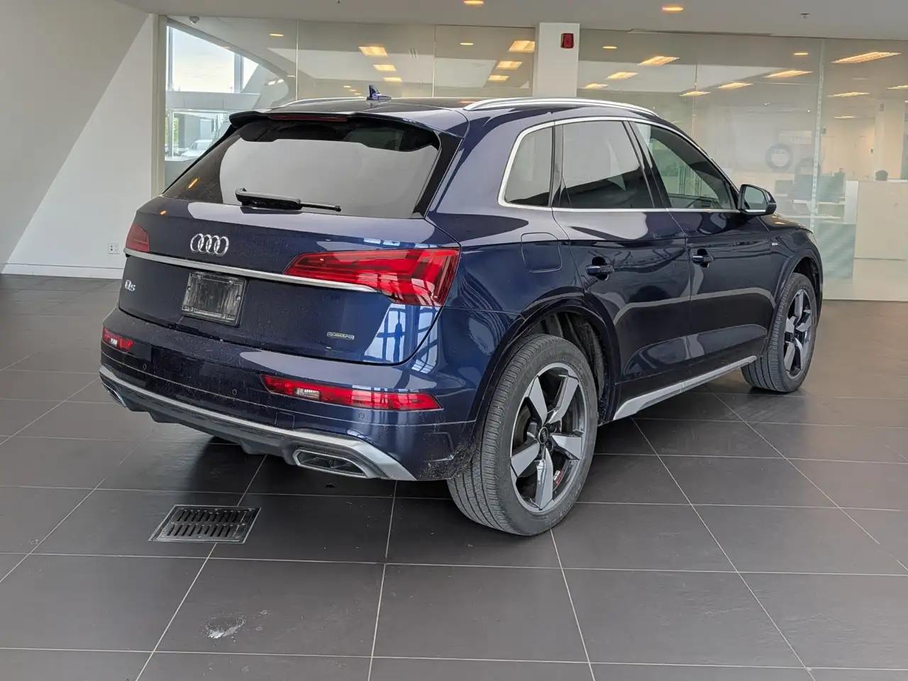 Audi Q5 снимка Audi Q5