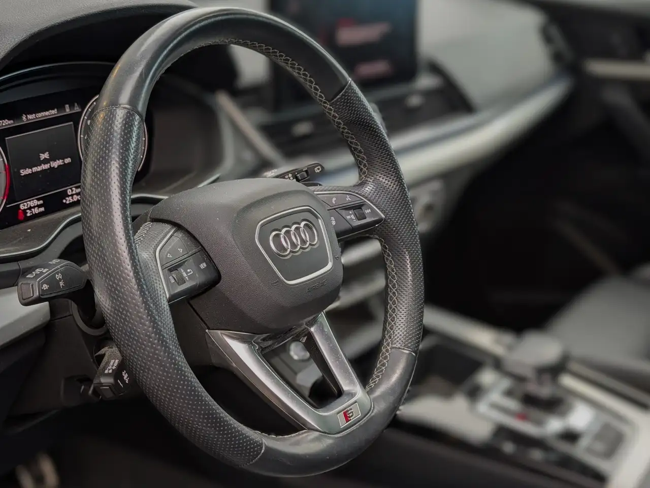 Audi Q5 снимка Audi Q5