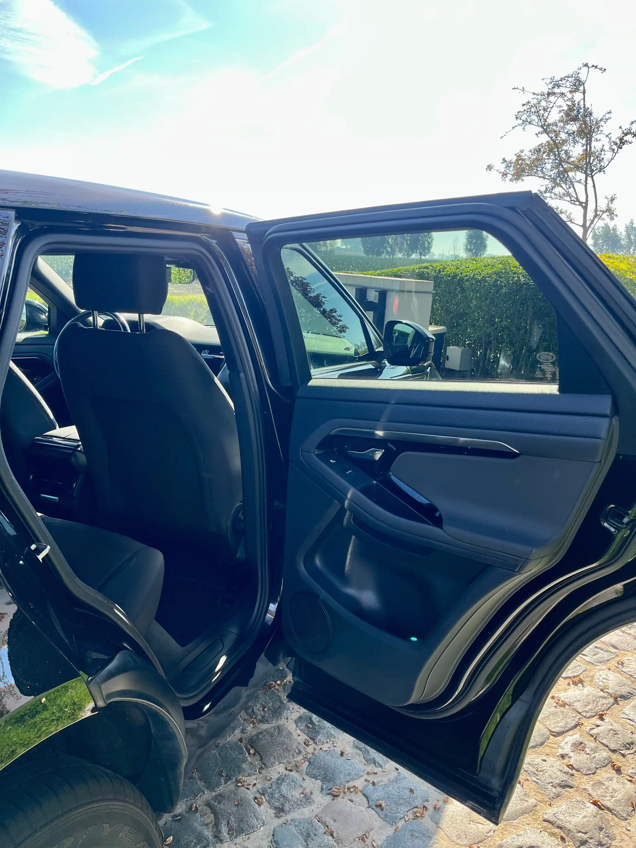 Land Rover Range Rover Evoque 2.0 TD4 MHEV 4WD/78000km/Carplay/360Cam/Led/Navi/Cruise/Clima... — photo 9