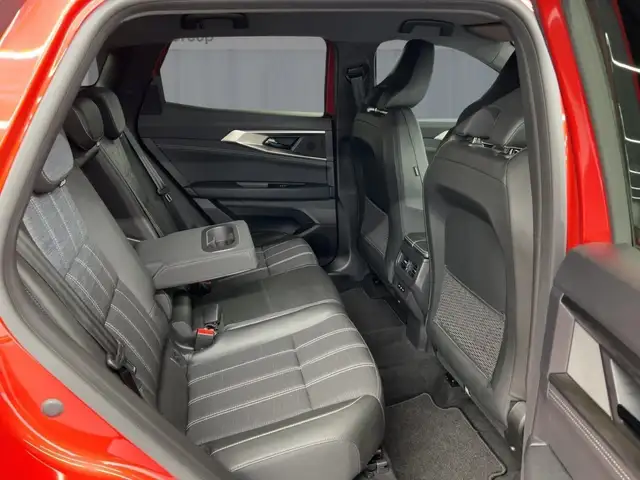 Renault Austral view 9
