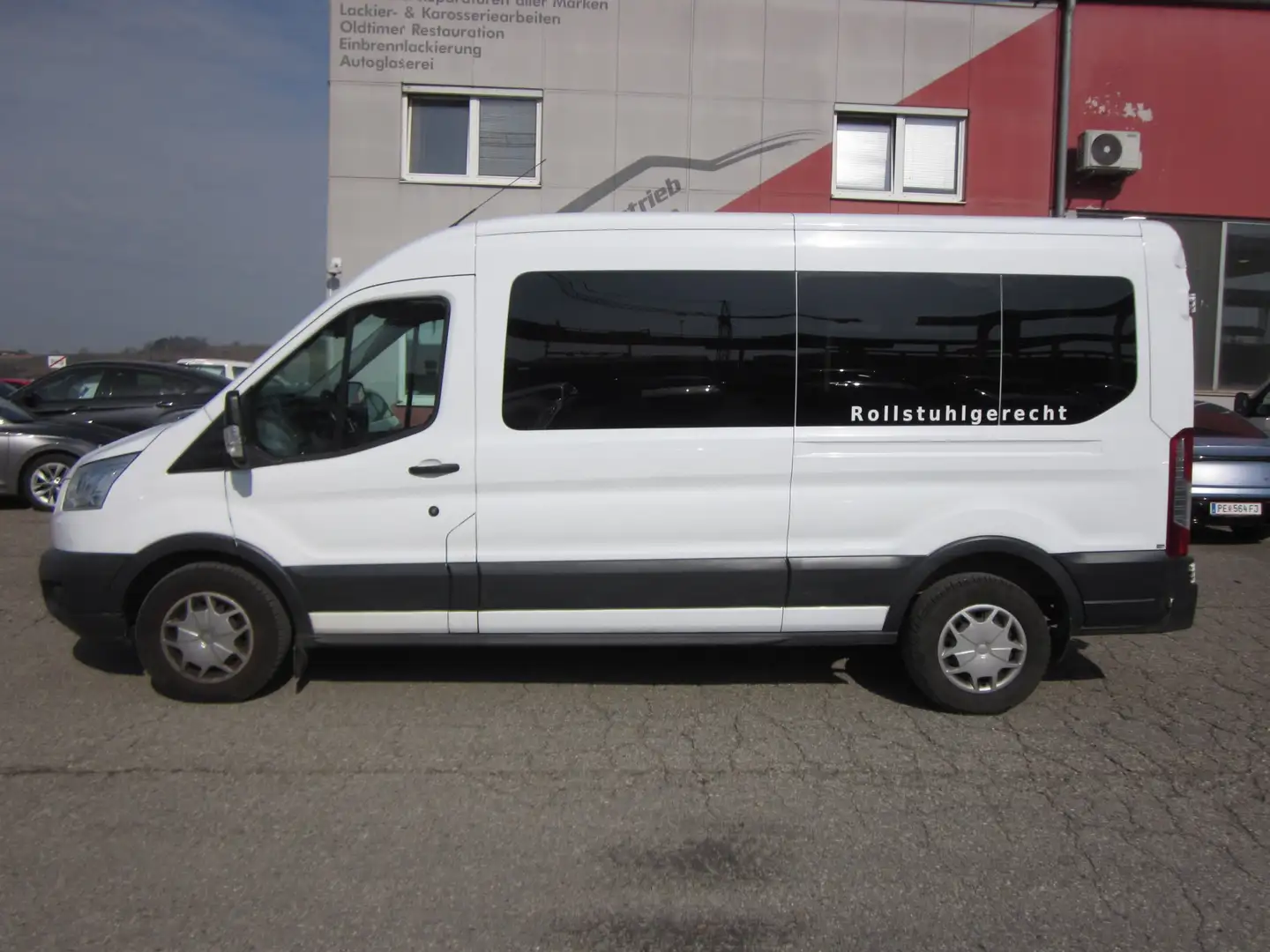 Ford Transit Custom Variobus 2,0 TDCI L3H2 340 Ambiente Ambiente Weiß - 2