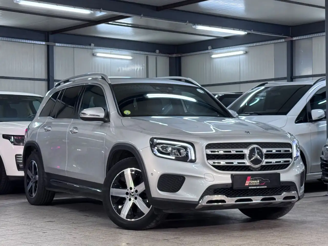 Mercedes-Benz GLB 200