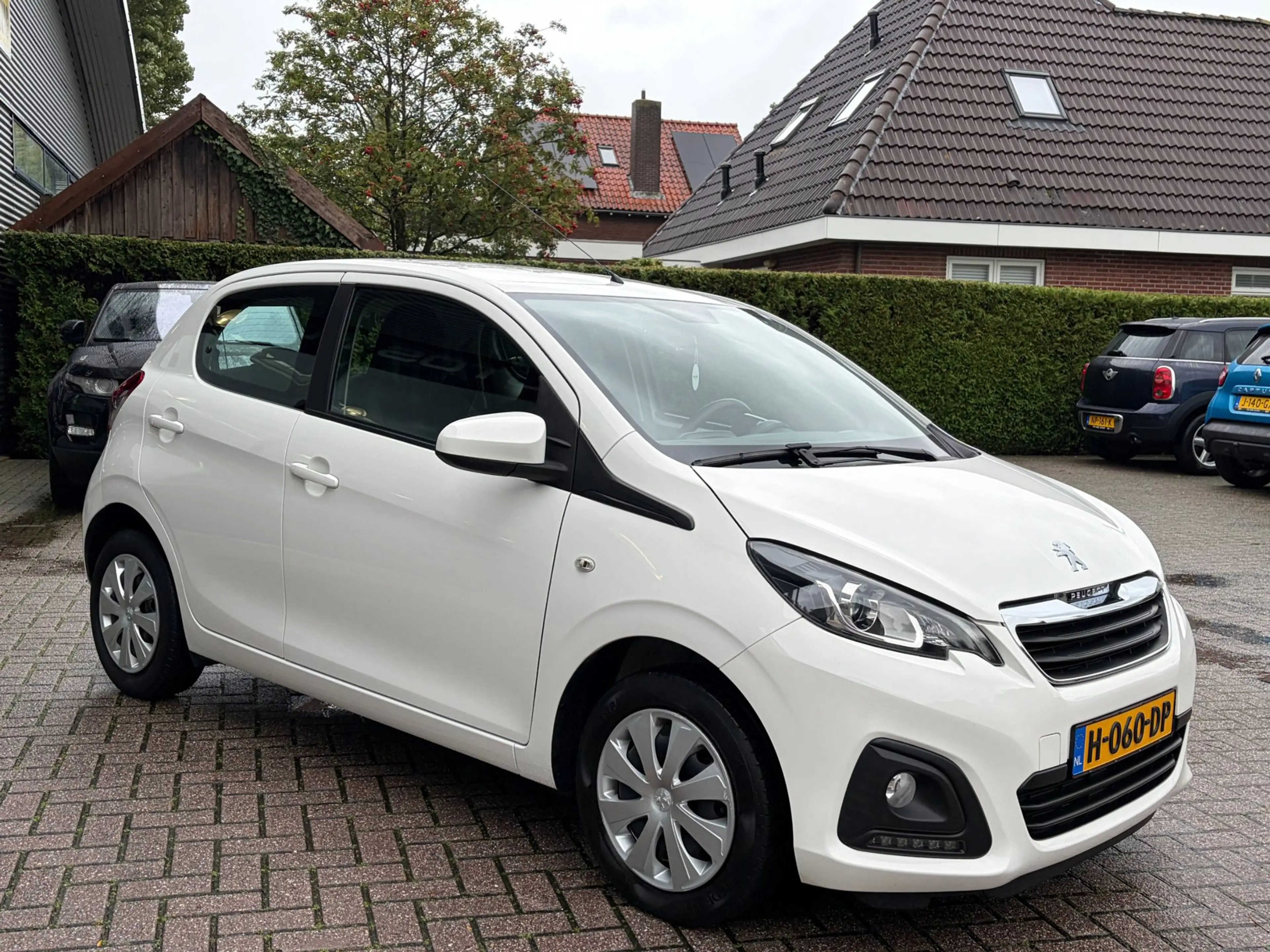 Peugeot 108 1.0 e-VTi Active 5Drs Airco Bluetooth NL-Auto NAP — photo 6