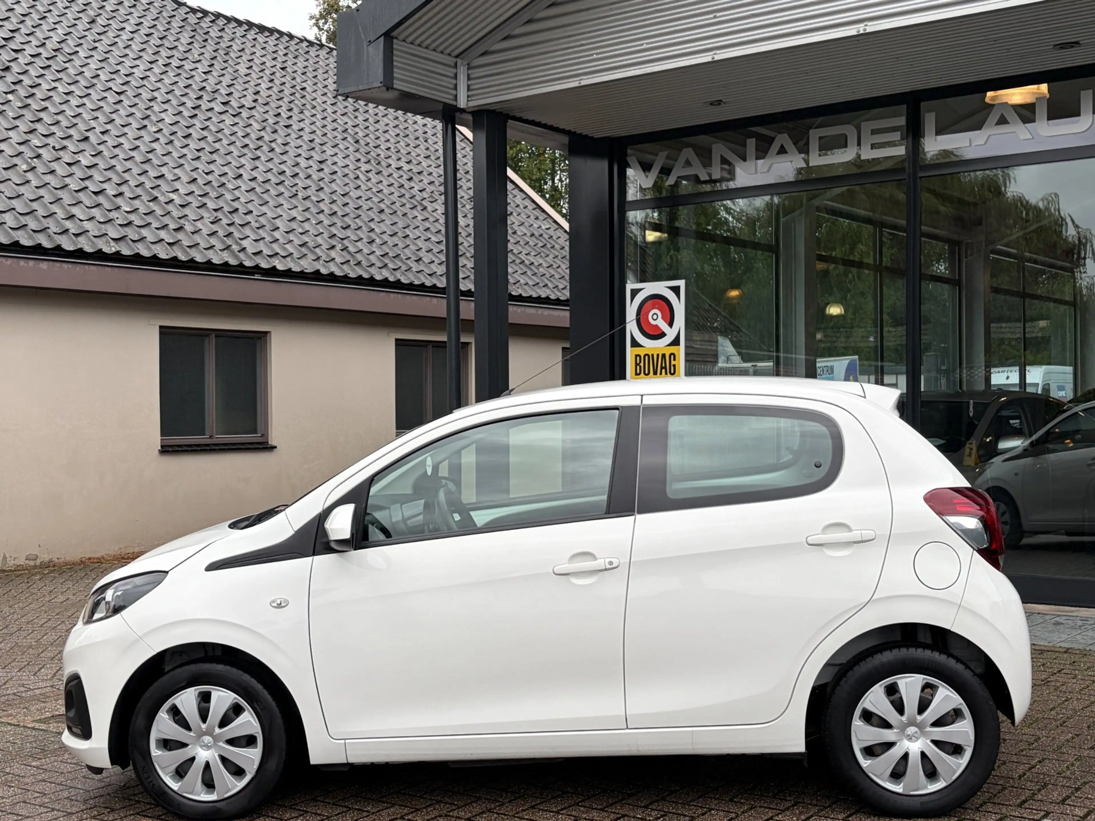 Peugeot 108 1.0 e-VTi Active 5Drs Airco Bluetooth NL-Auto NAP — photo 2