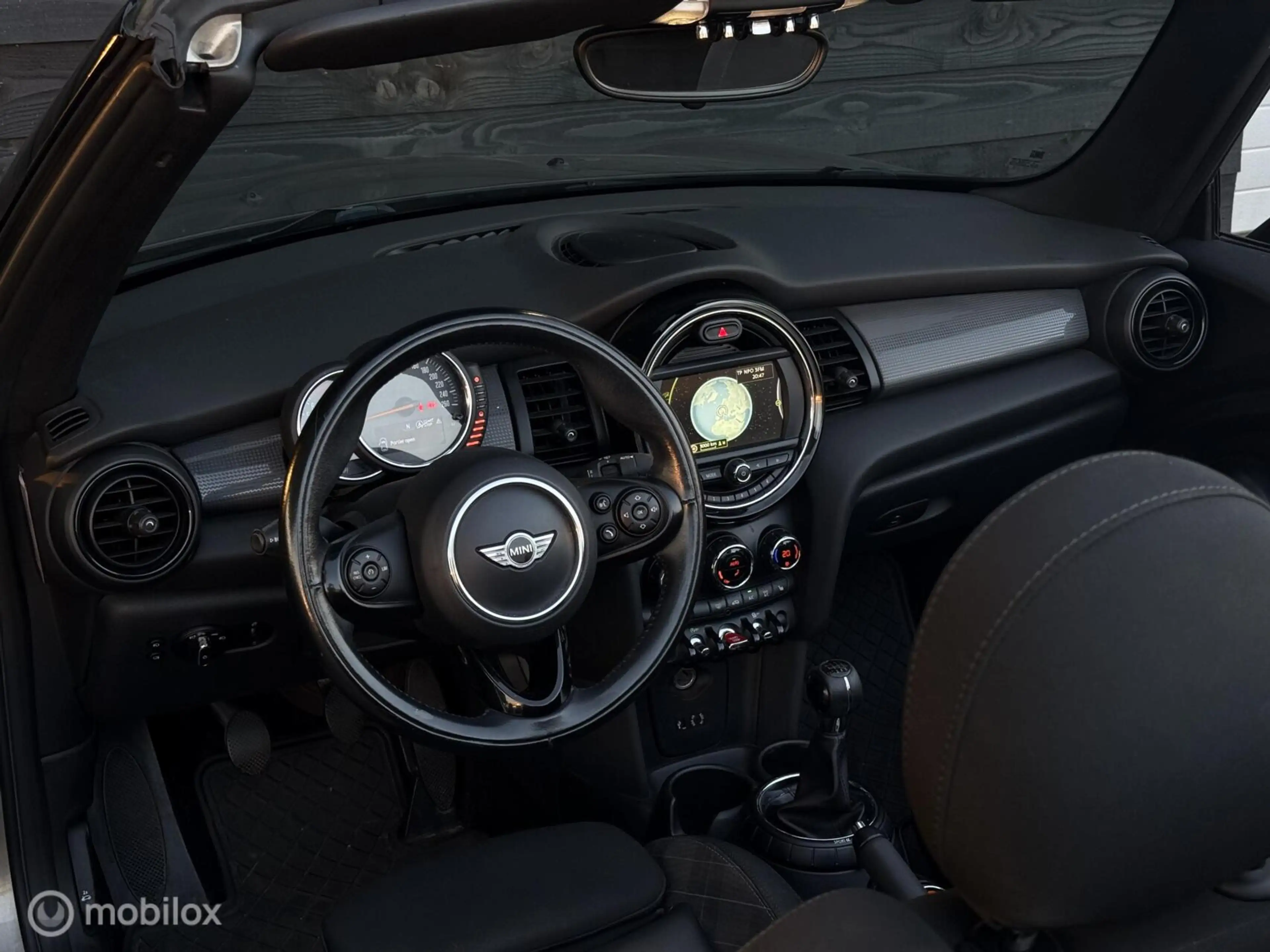 MINI Cooper Cabrio 1.5 Chili | LED | Sportstoelen | Camera — photo 7