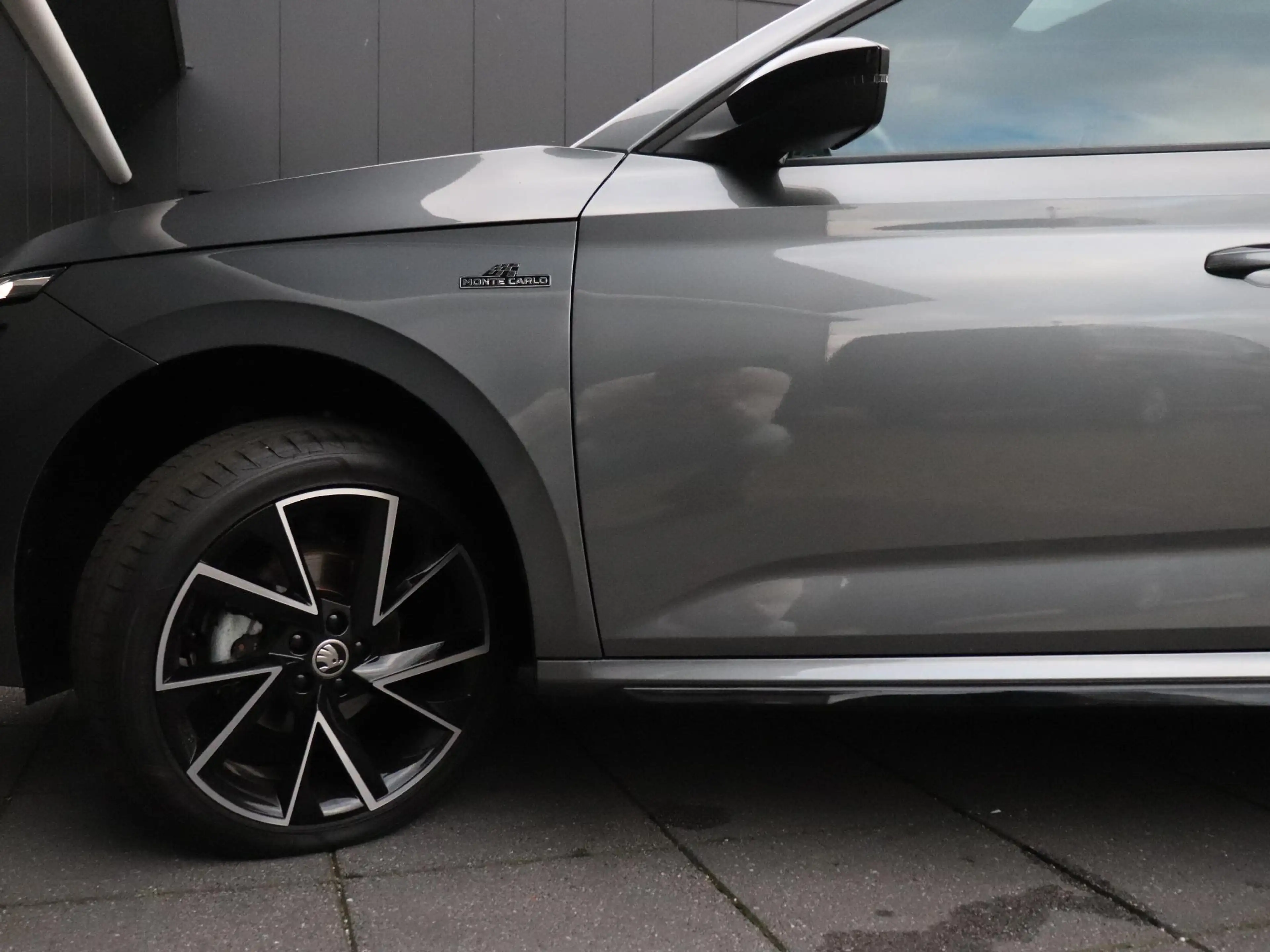 Skoda Kamiq 1.5 TSI ACT Monte Carlo | DSG | PANO | SPORTSTOELE — photo 18