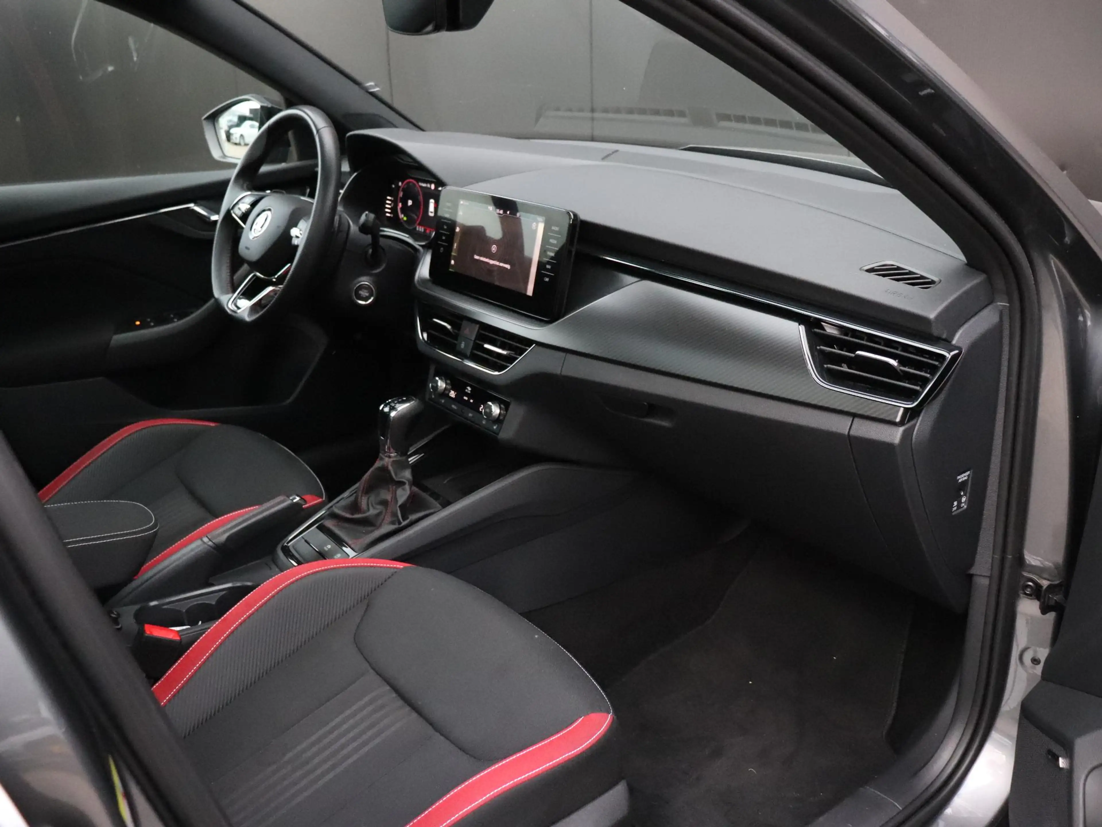 Skoda Kamiq 1.5 TSI ACT Monte Carlo | DSG | PANO | SPORTSTOELE — photo 22