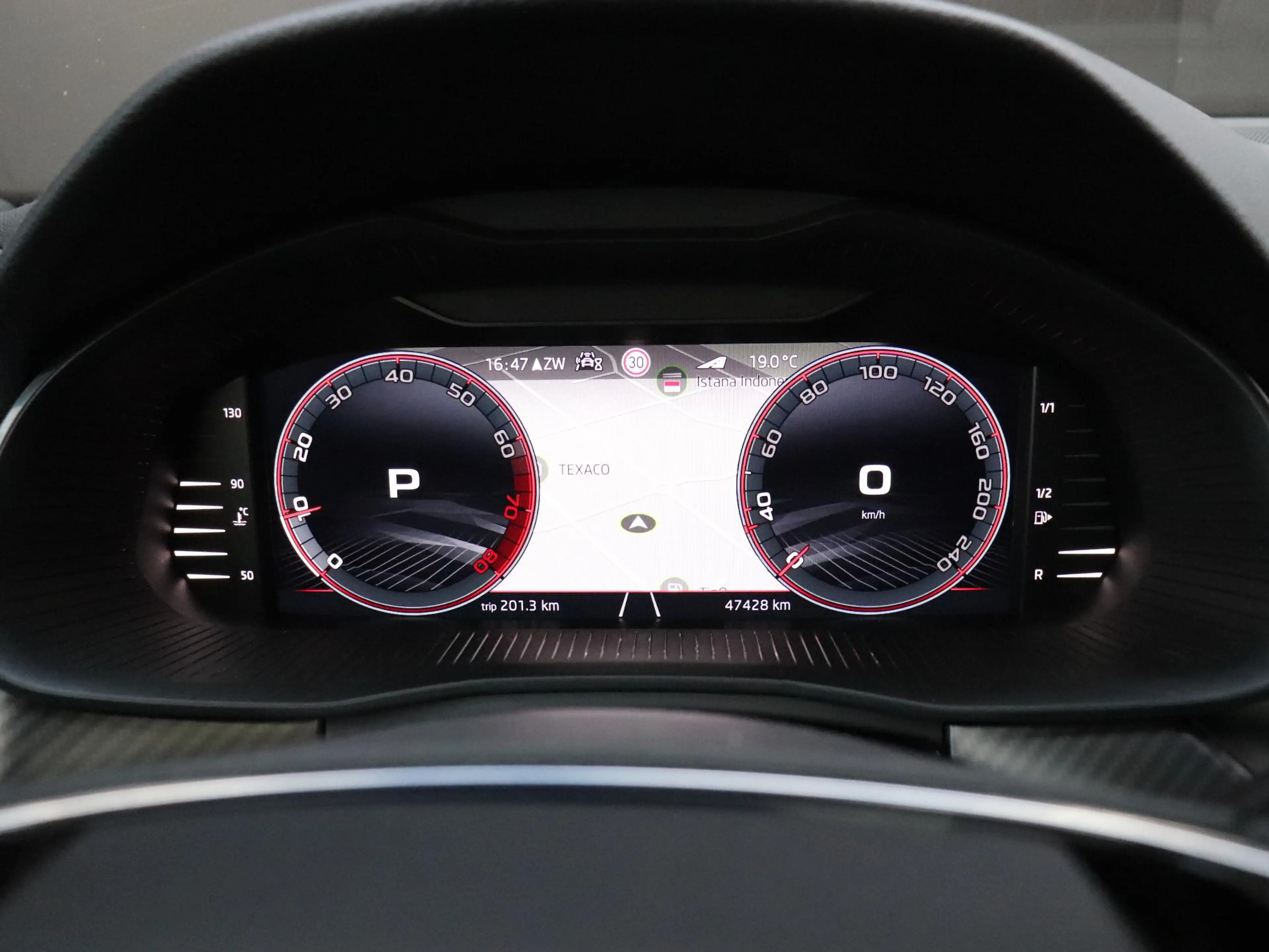 Skoda Kamiq 1.5 TSI ACT Monte Carlo | DSG | PANO | SPORTSTOELE — photo 5