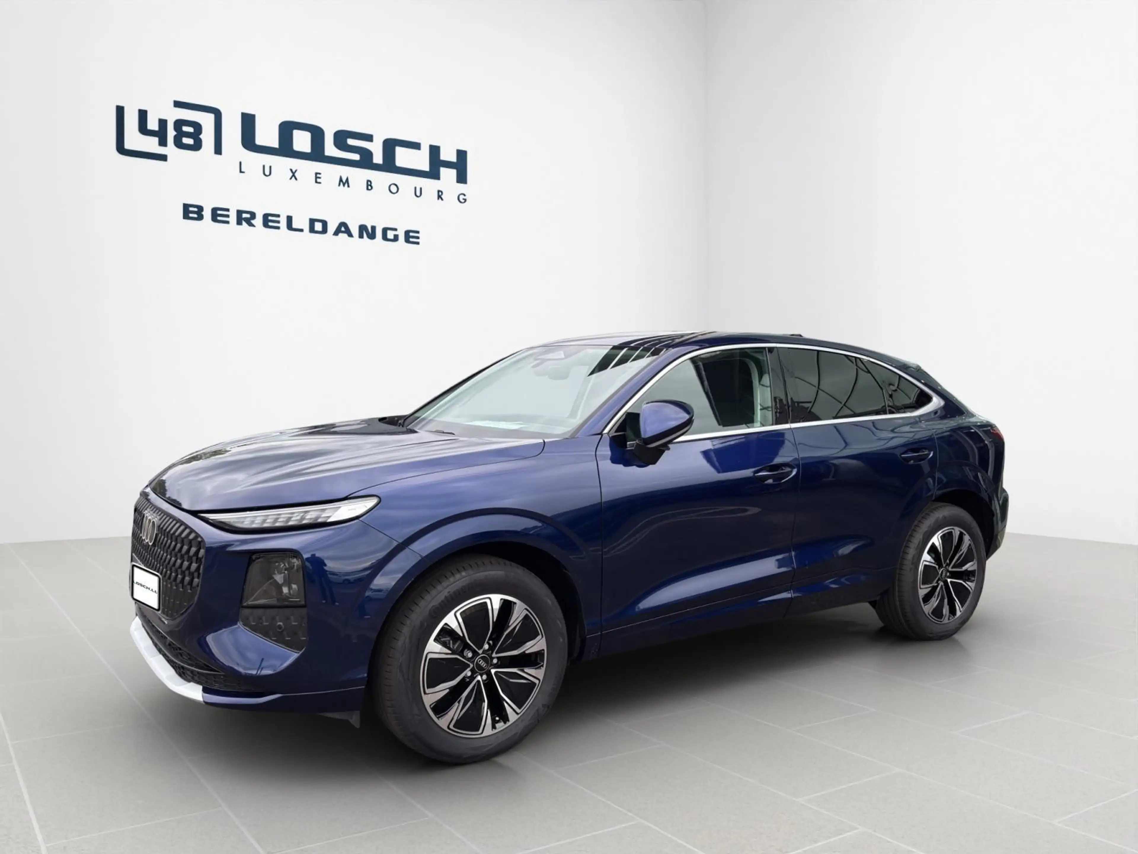 Audi Q3 TFSI Sportback 110 kW — photo 4