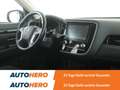 Mitsubishi Outlander 2.4 PHEV Spirit 4WD Aut.*NAVI*TEMPO*CAM*SHZ* Argintiu - thumbnail 22