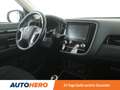 Mitsubishi Outlander 2.4 PHEV Spirit 4WD Aut.*NAVI*TEMPO*CAM*SHZ* Argintiu - thumbnail 19