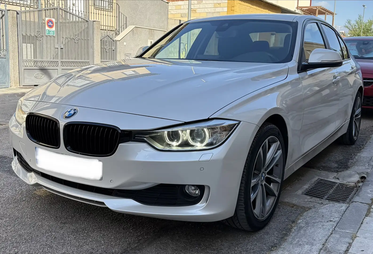 BMW 320 320dA Sport - 2