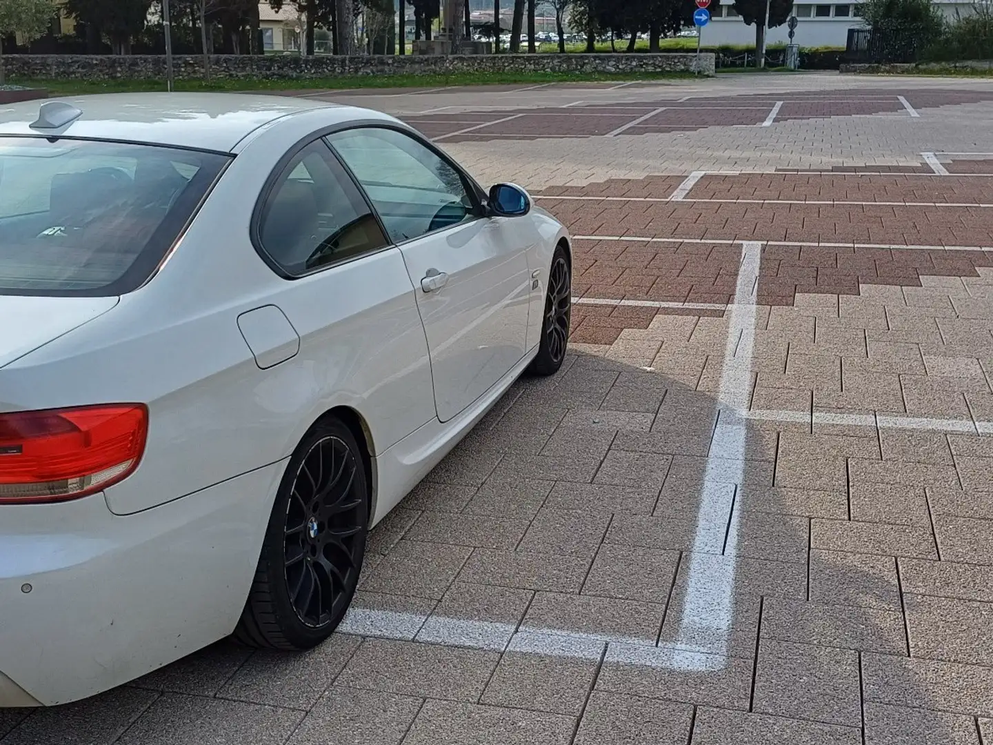 BMW 325 325d Coupe Msport - 2