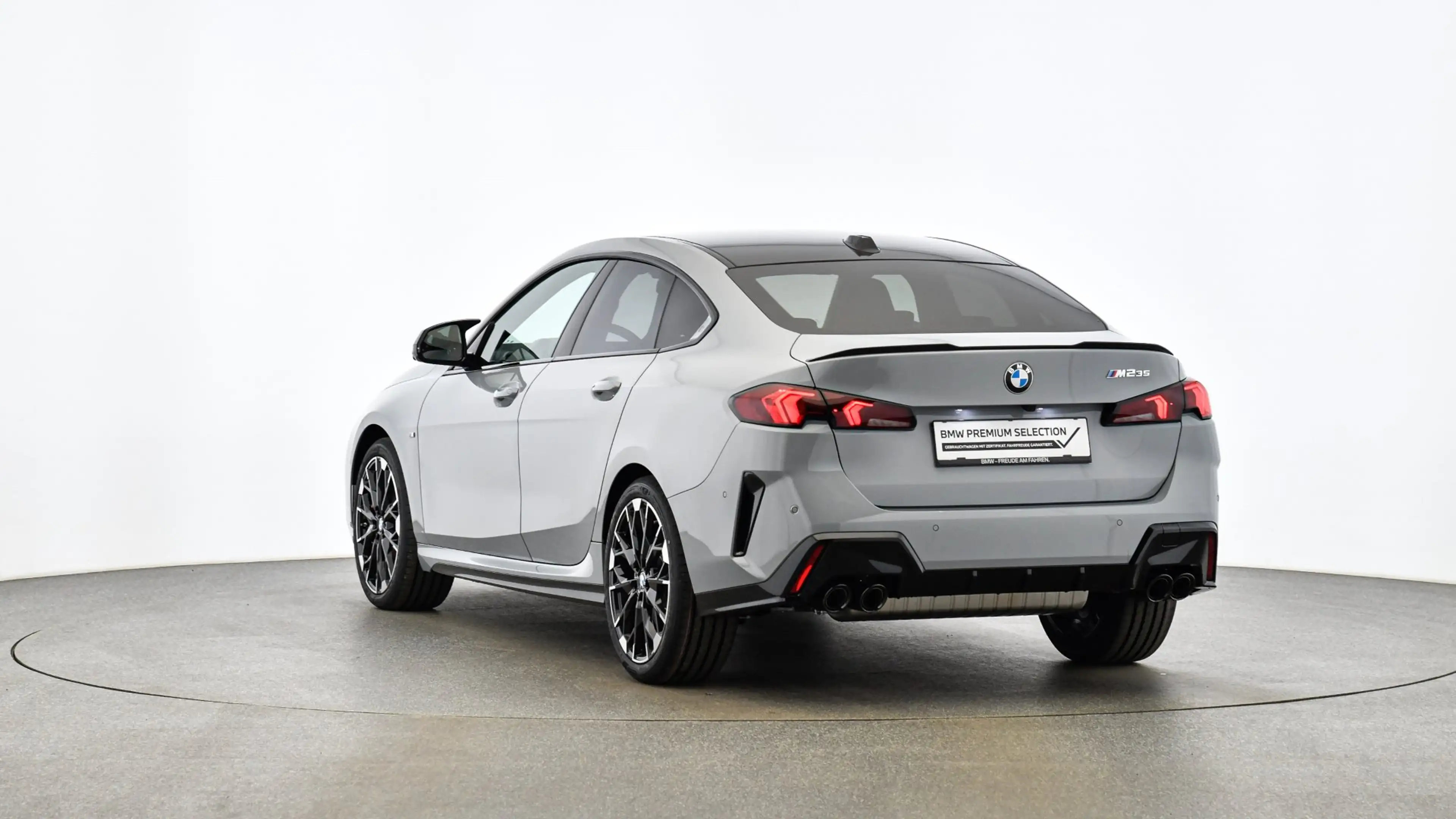 BMW 235 M235i xDrive Gran Coupé — photo 2