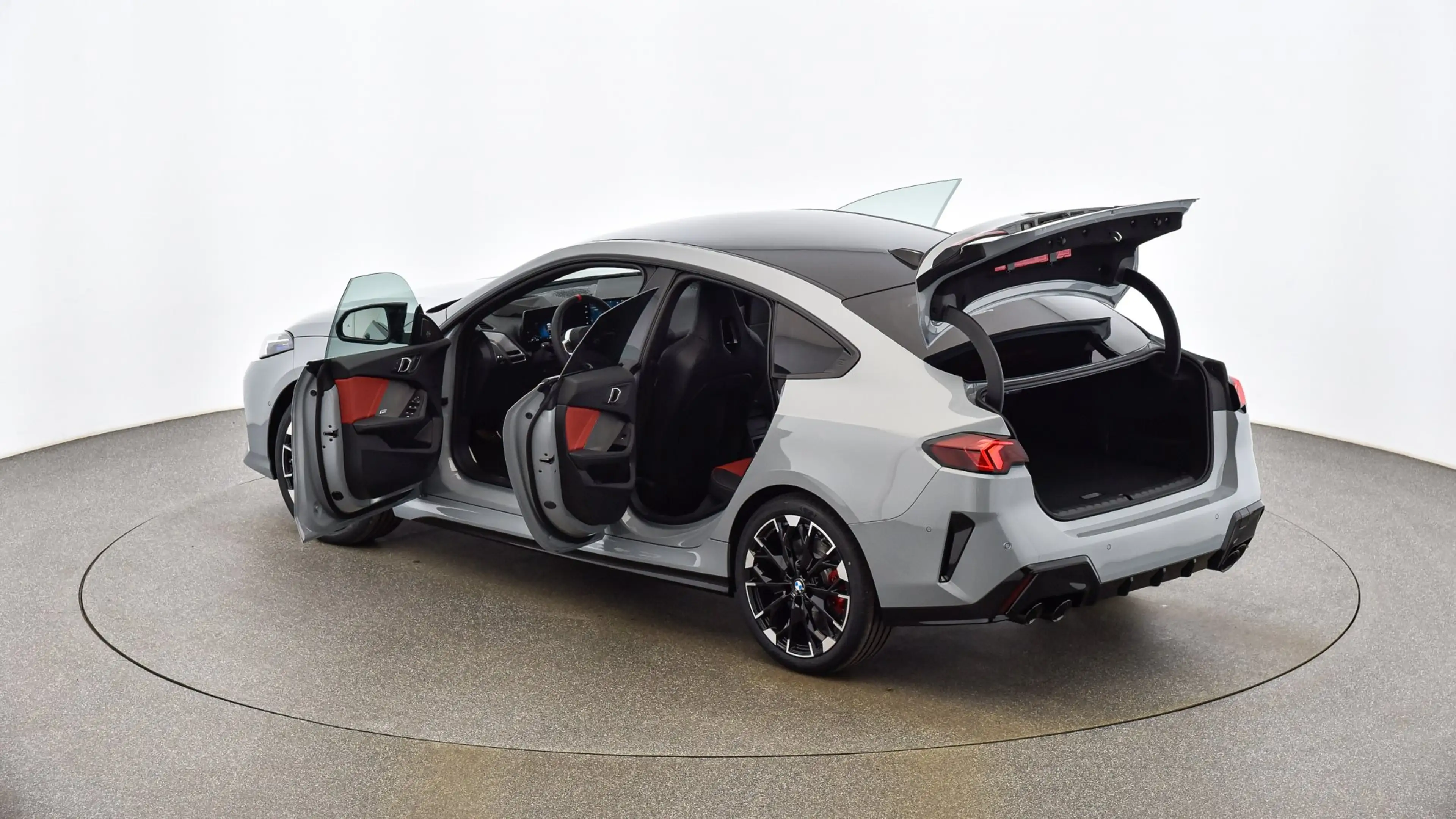 BMW 235 M235i xDrive Gran Coupé — photo 9