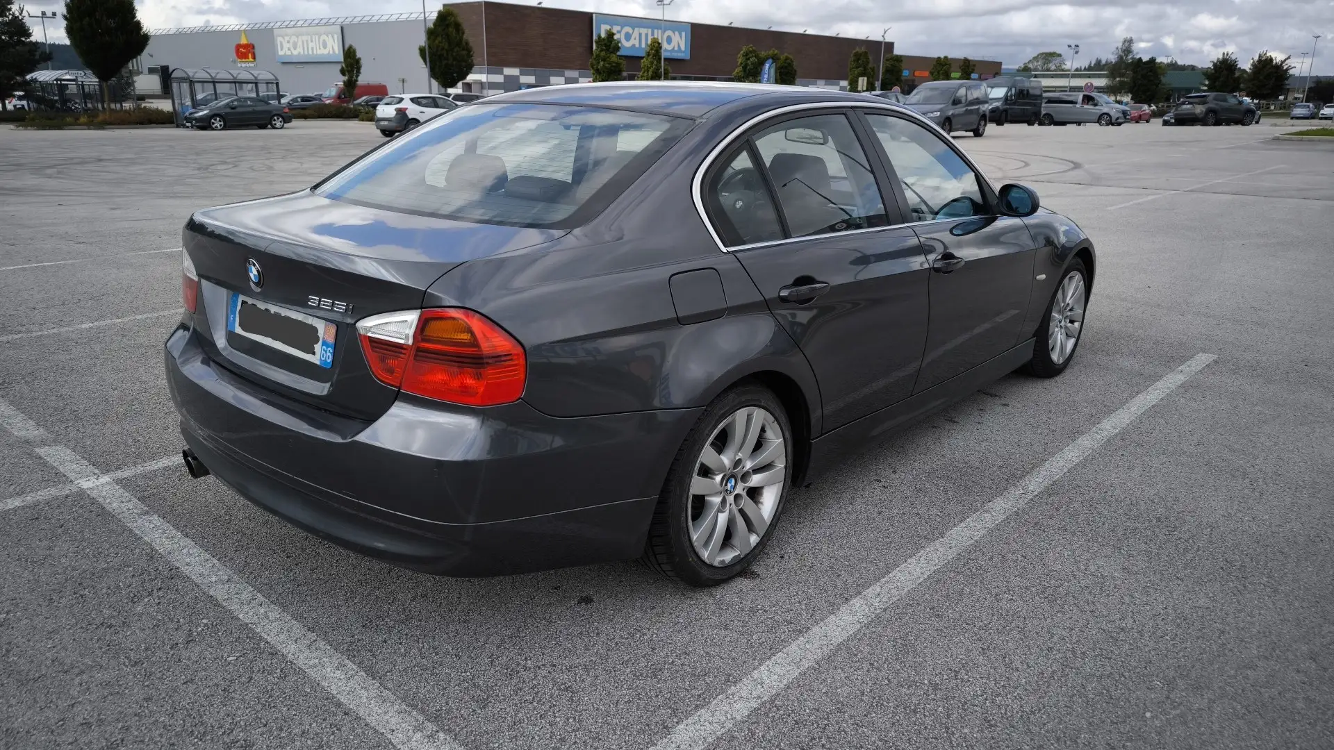 BMW 325 325i 218ch Confort - 2